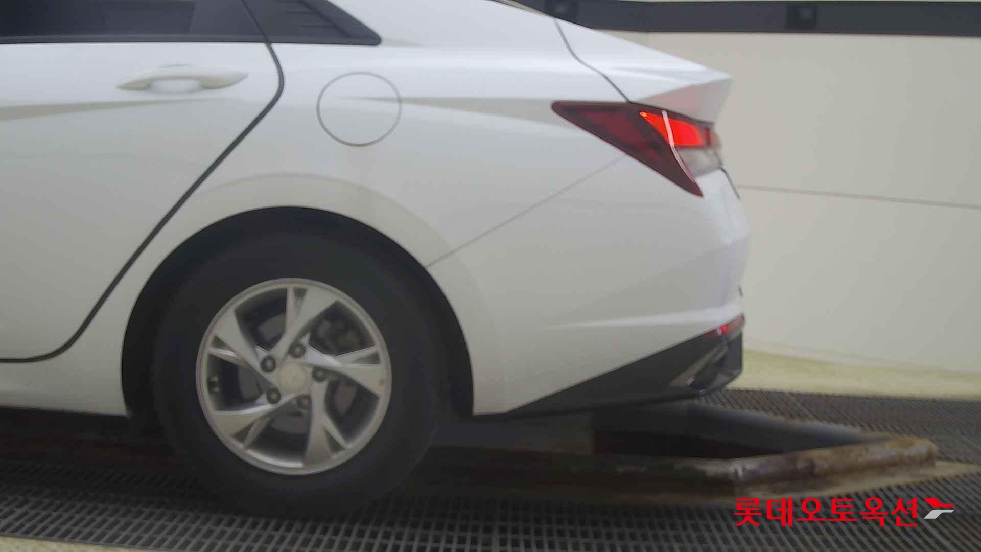 Hyundai Avante id 2720980 из Кореи 22