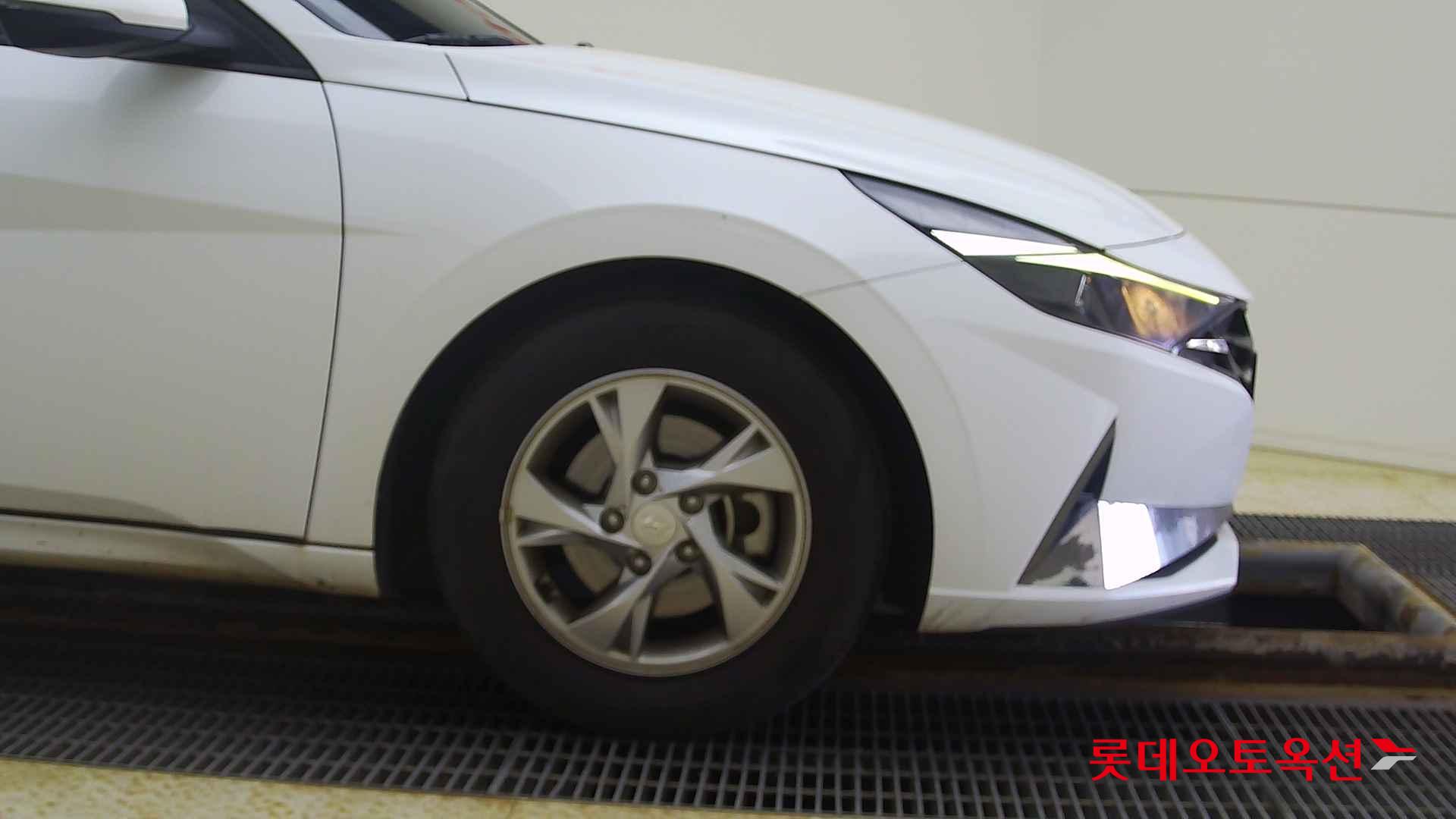 Hyundai Avante id 2720980 из Кореи 23