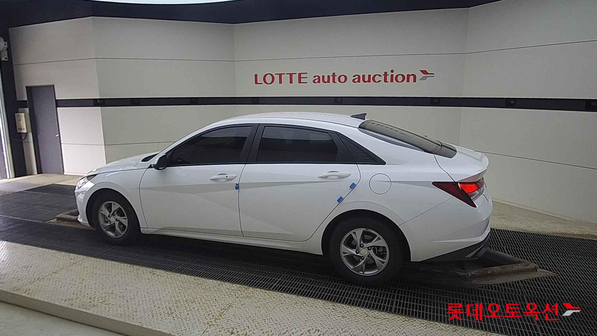 Hyundai Avante id 2720969 из Кореи 11