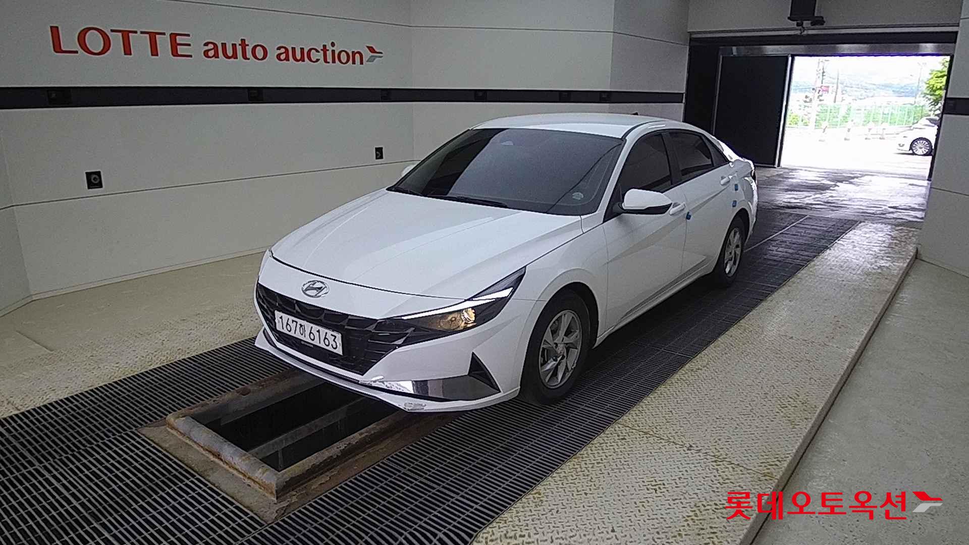 Hyundai Avante id 2720969 из Кореи 14