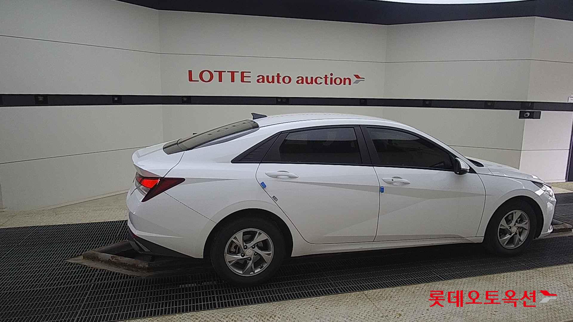 Hyundai Avante id 2720969 из Кореи 18