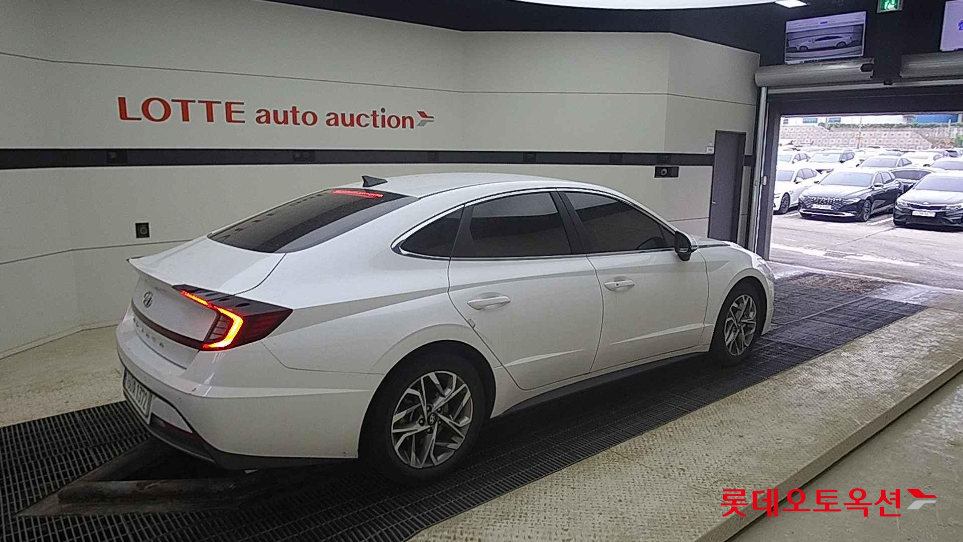 Hyundai Sonata id 2721811 из Кореи 19