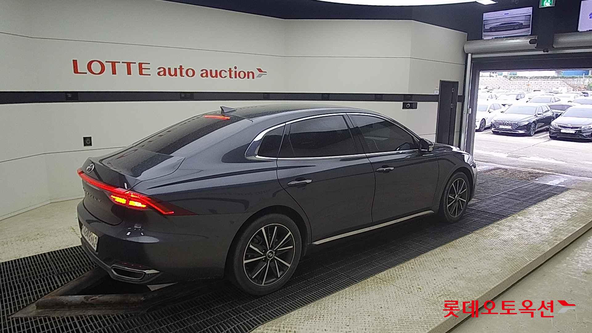 Hyundai Grandeur id 2721800 из Кореи 19