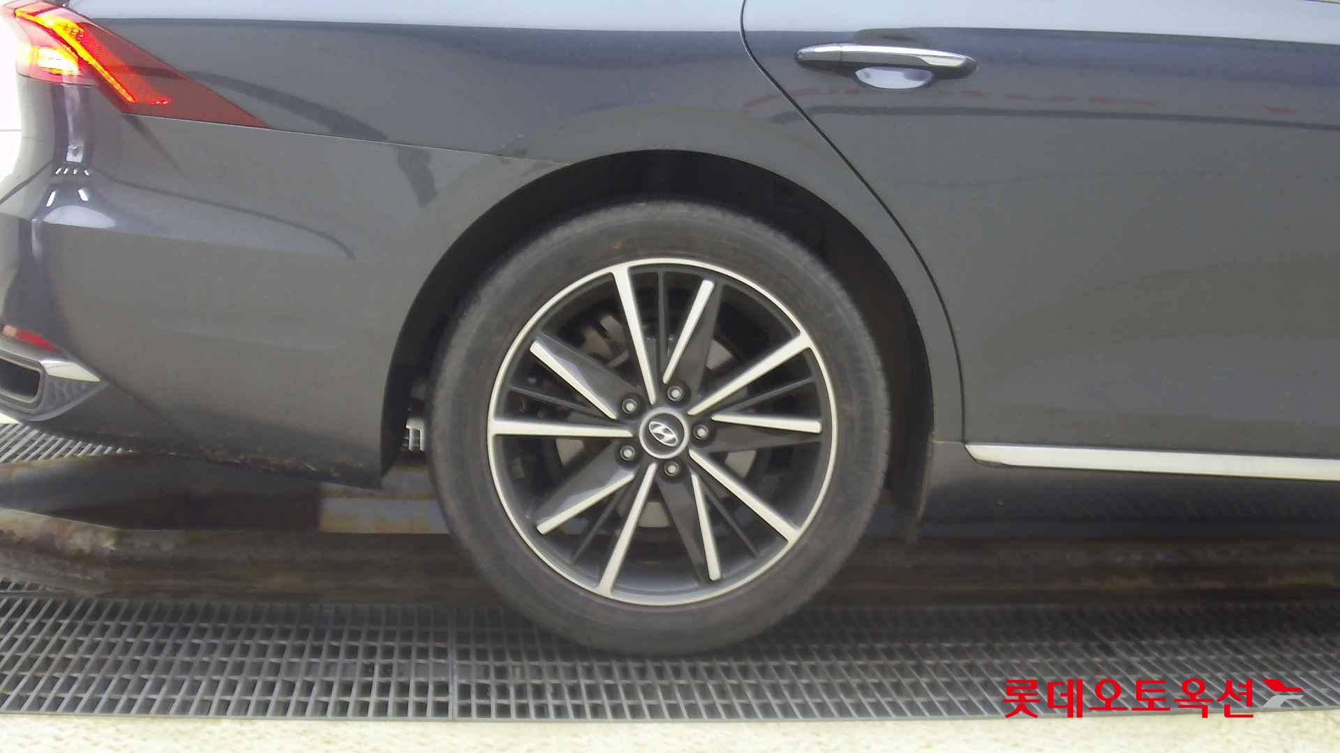 Hyundai Grandeur id 2721800 из Кореи 24