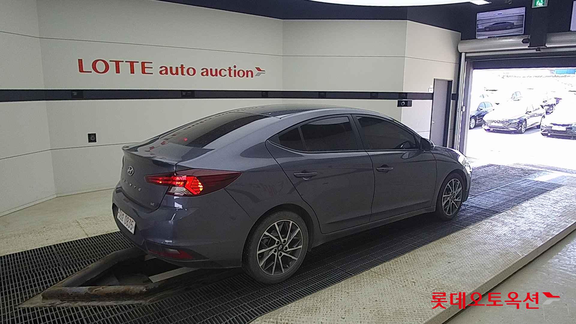 Hyundai Avante id 2698351 из Кореи 19