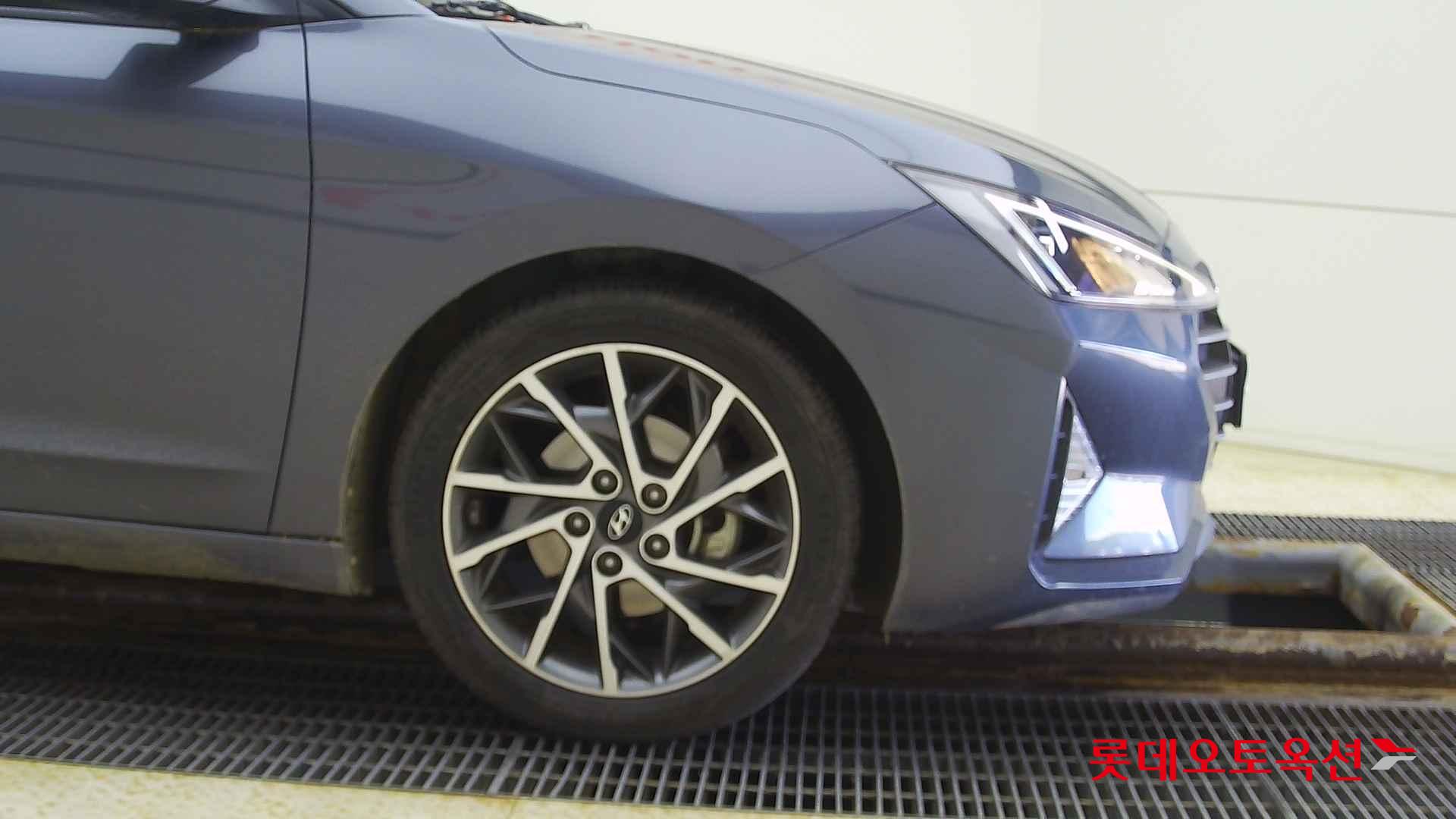 Hyundai Avante id 2698351 из Кореи 23