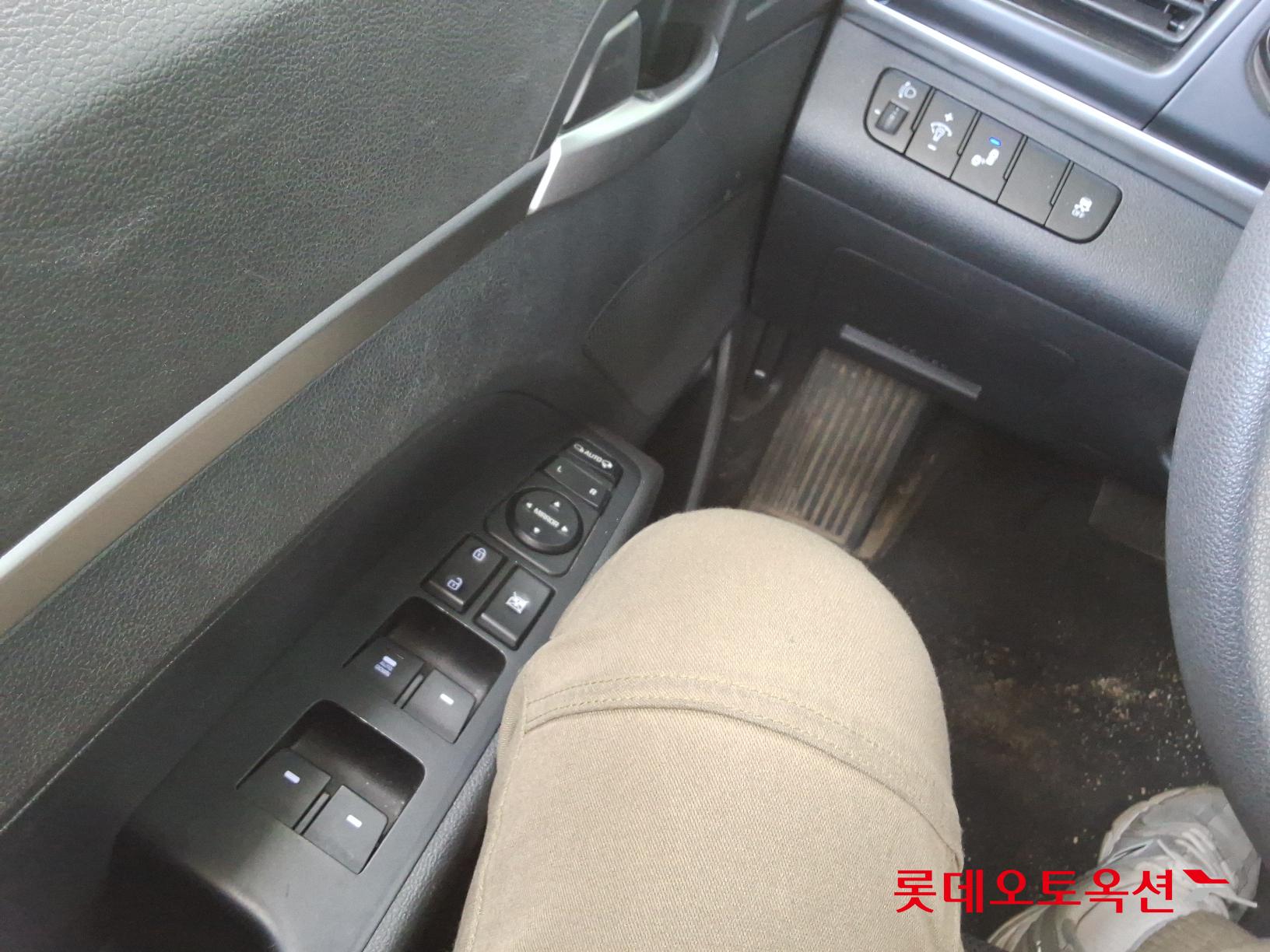 Hyundai Avante id 2698351 из Кореи 28