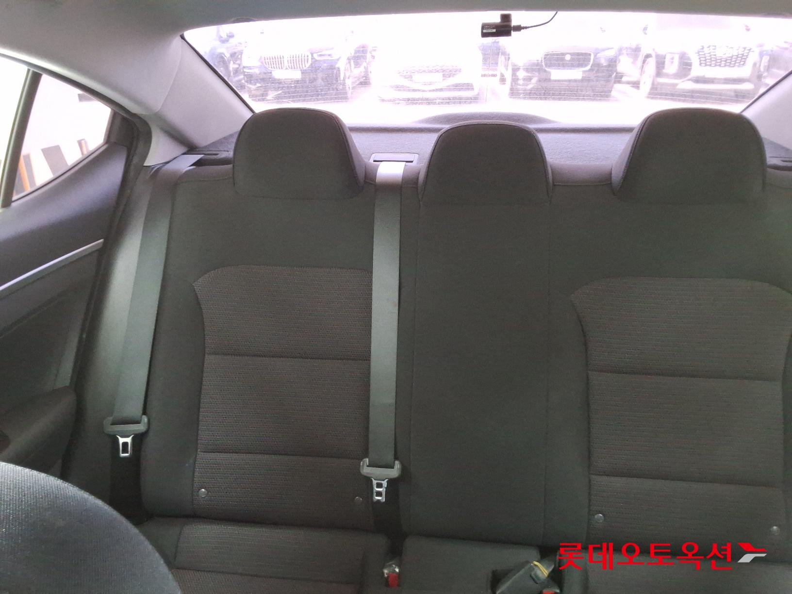 Hyundai Avante id 2698351 из Кореи 32