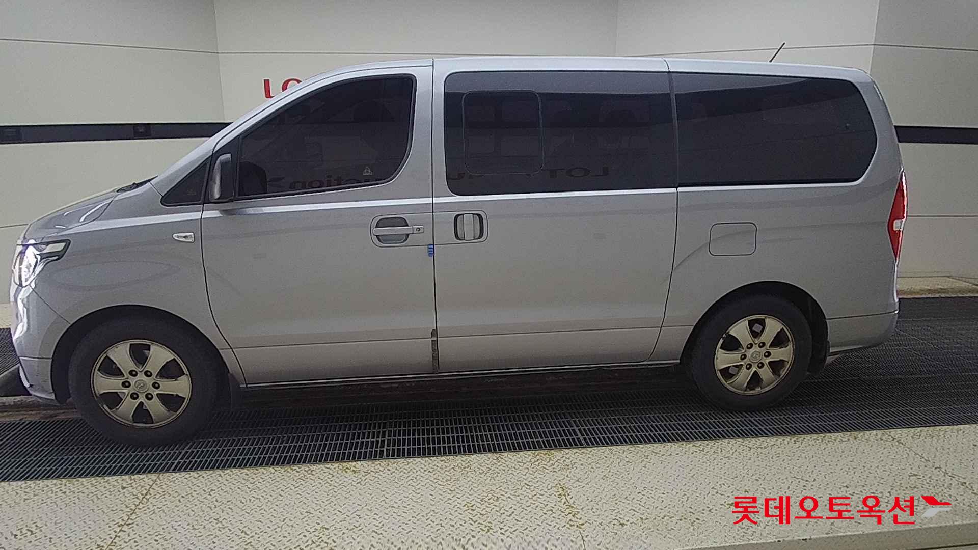 Hyundai Grand Starex id 2704008 из Кореи 7