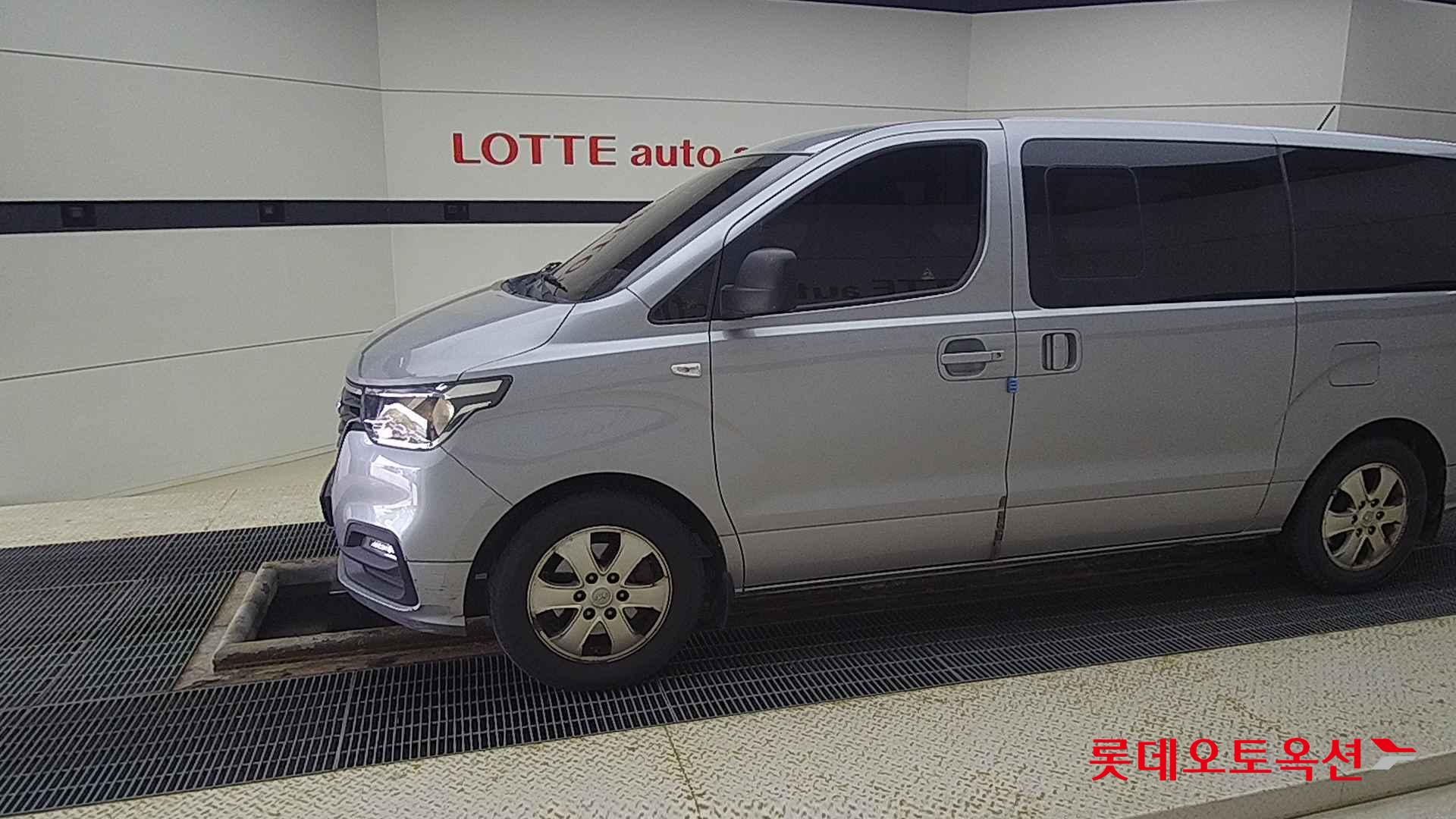 Hyundai Grand Starex id 2704008 из Кореи 12