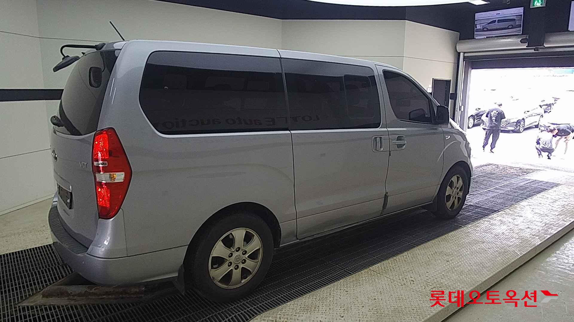 Hyundai Grand Starex id 2704008 из Кореи 19