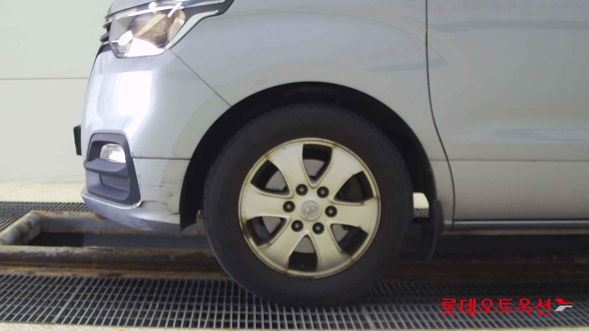 Hyundai Grand Starex id 2704008 из Кореи 21