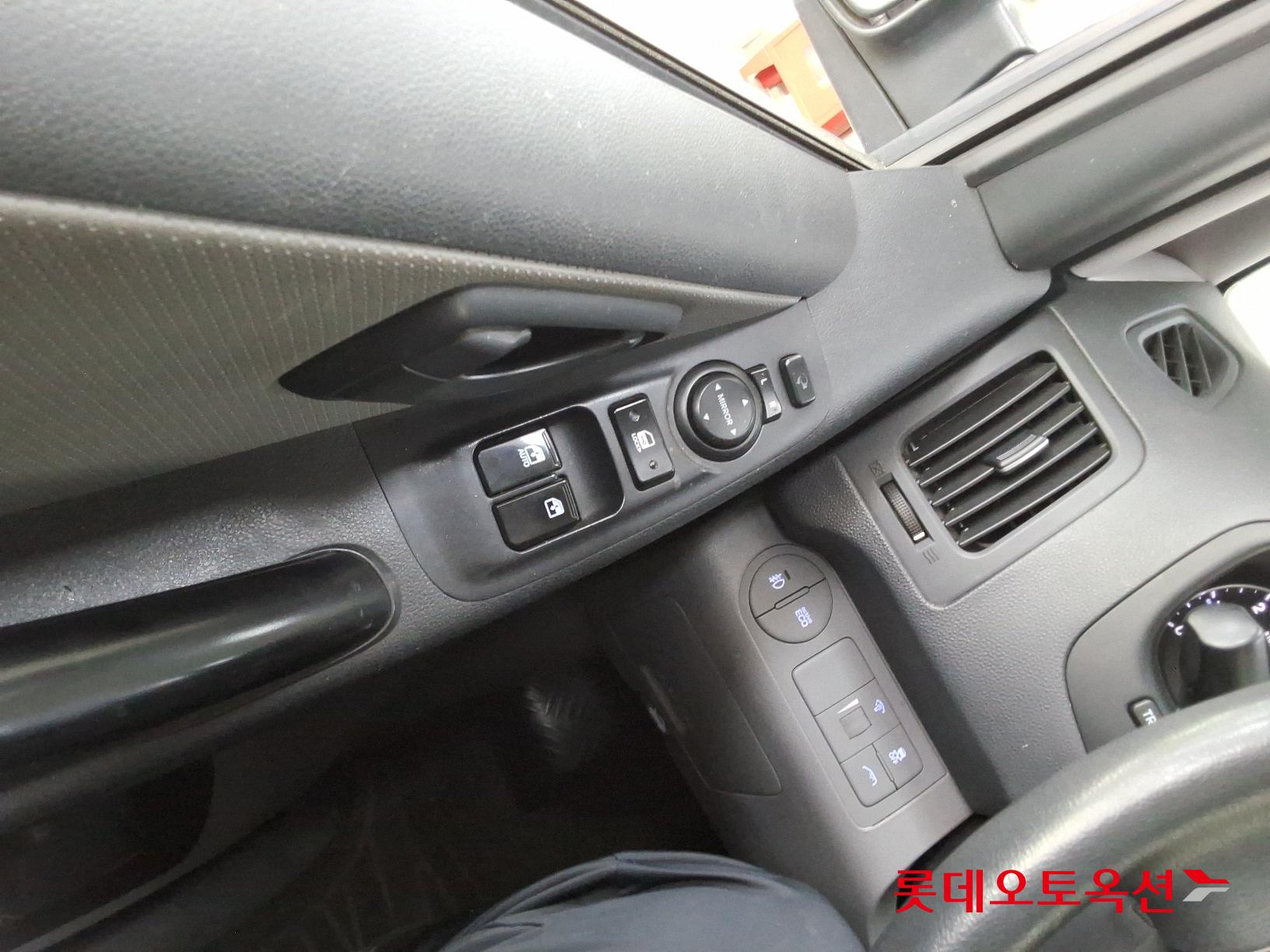 Hyundai Grand Starex id 2704008 из Кореи 28