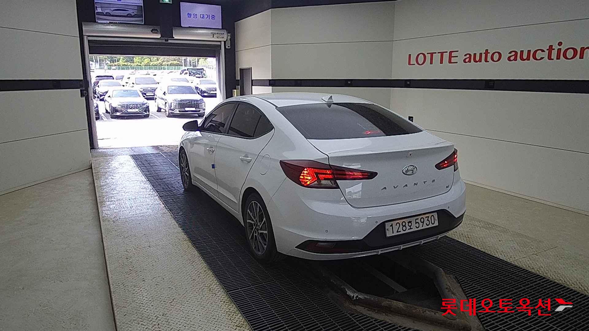 Hyundai Avante id 2698331 из Кореи 9