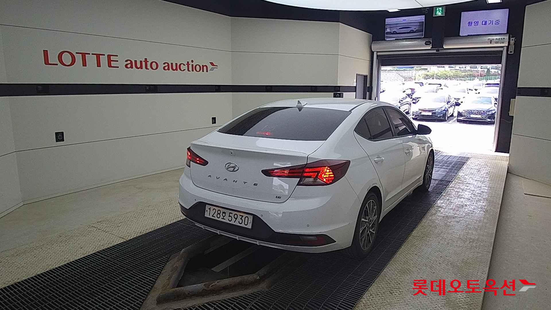 Hyundai Avante id 2698331 из Кореи 20