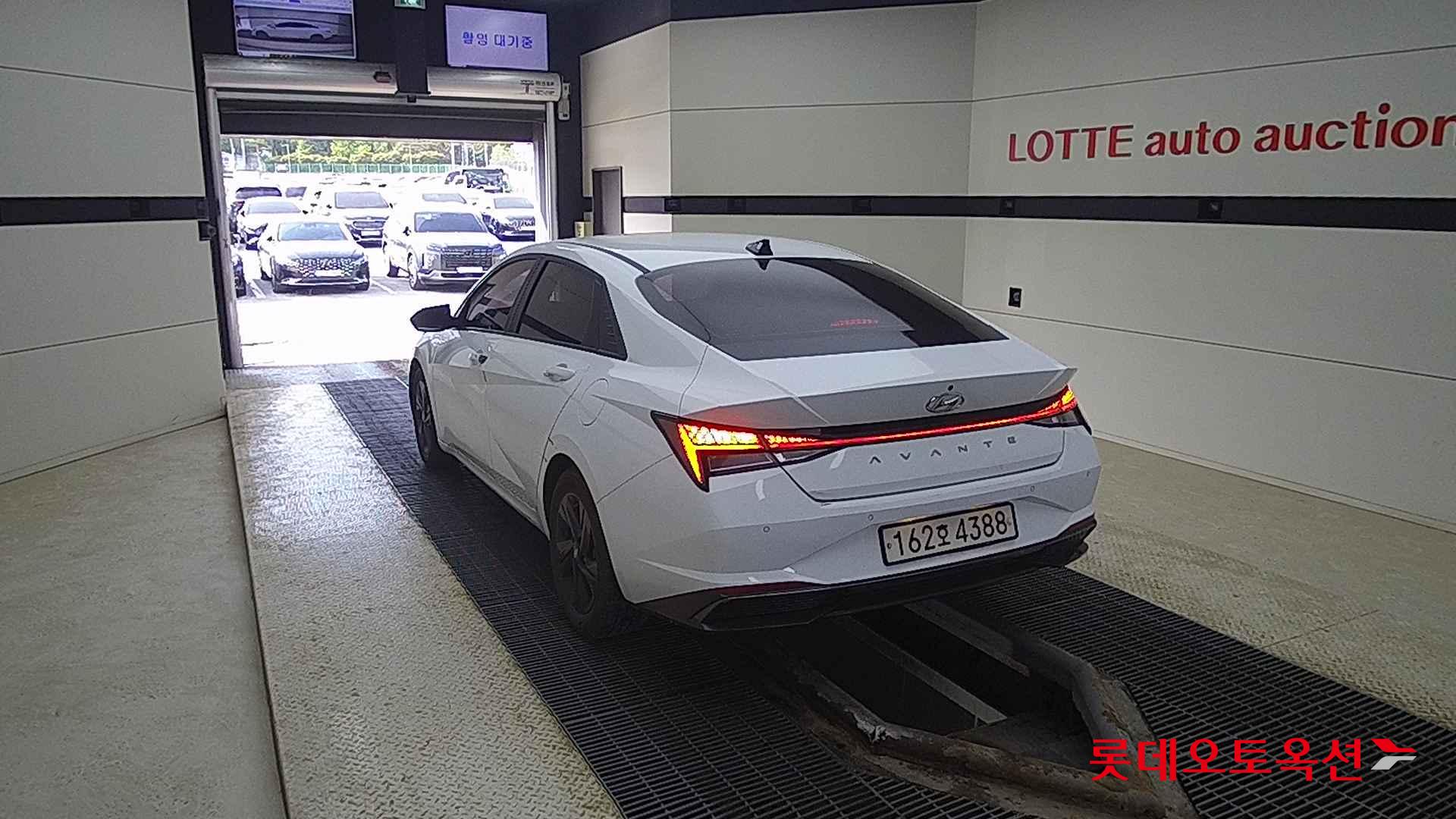 Hyundai Avante Hybrid id 2698332 из Кореи 9