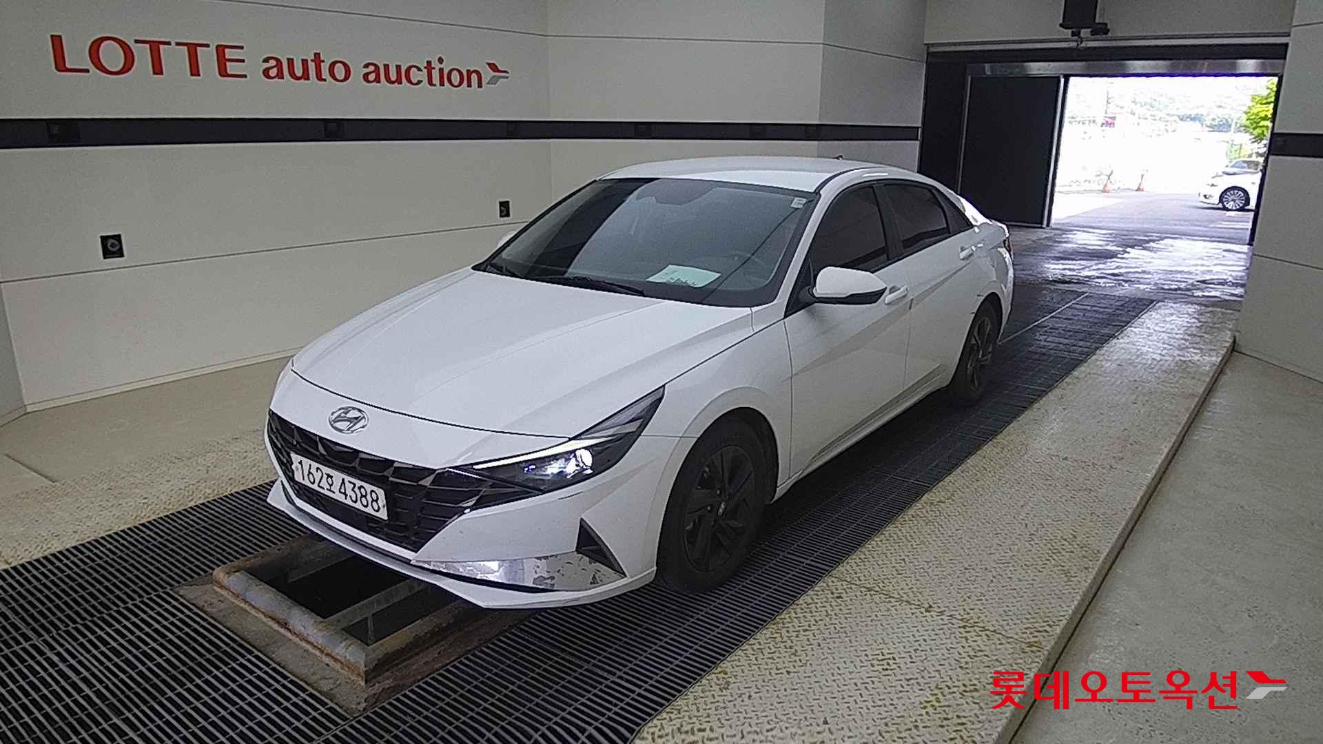 Hyundai Avante Hybrid id 2698332 из Кореи 14