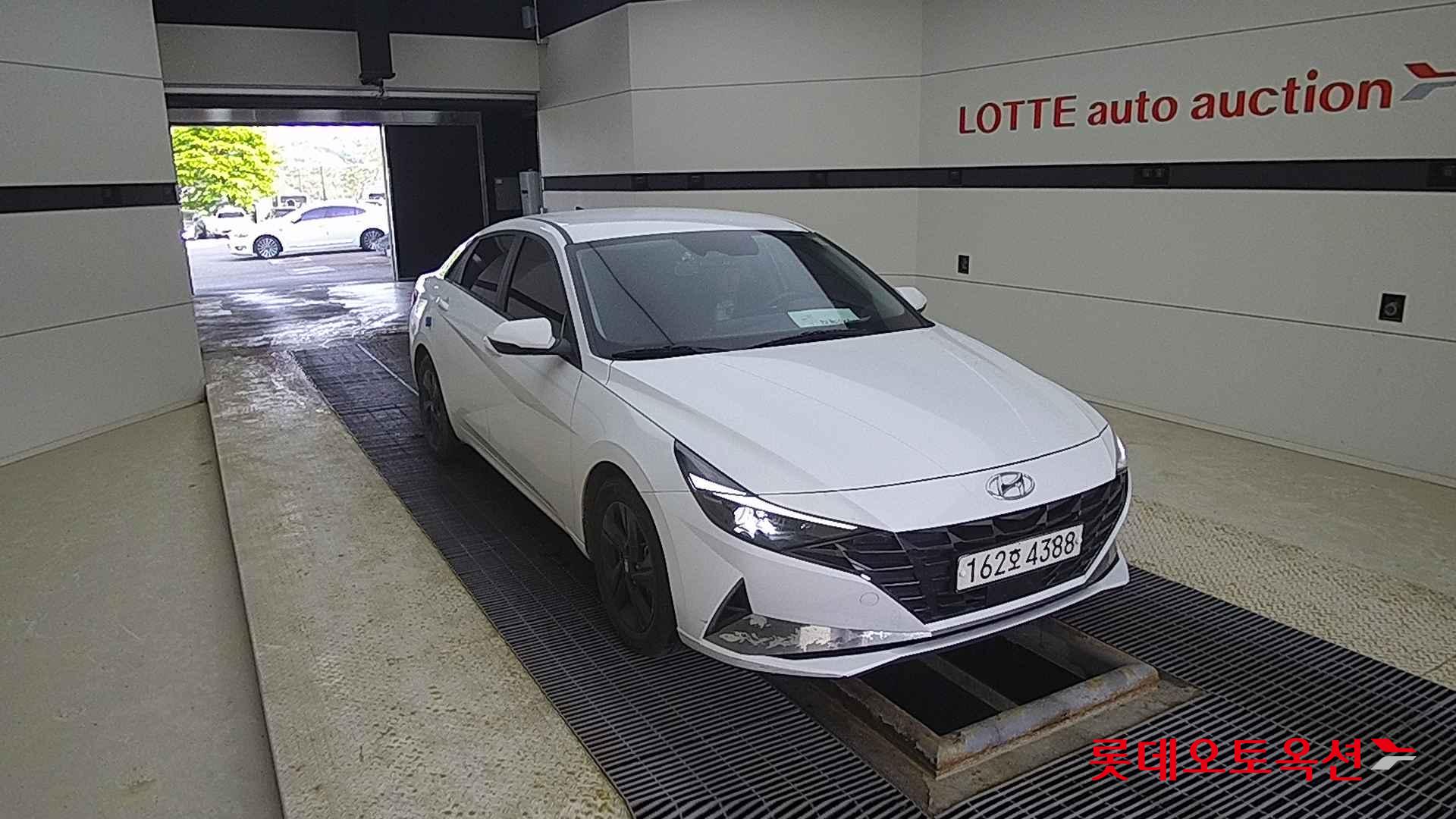 Hyundai Avante Hybrid id 2698332 из Кореи 15