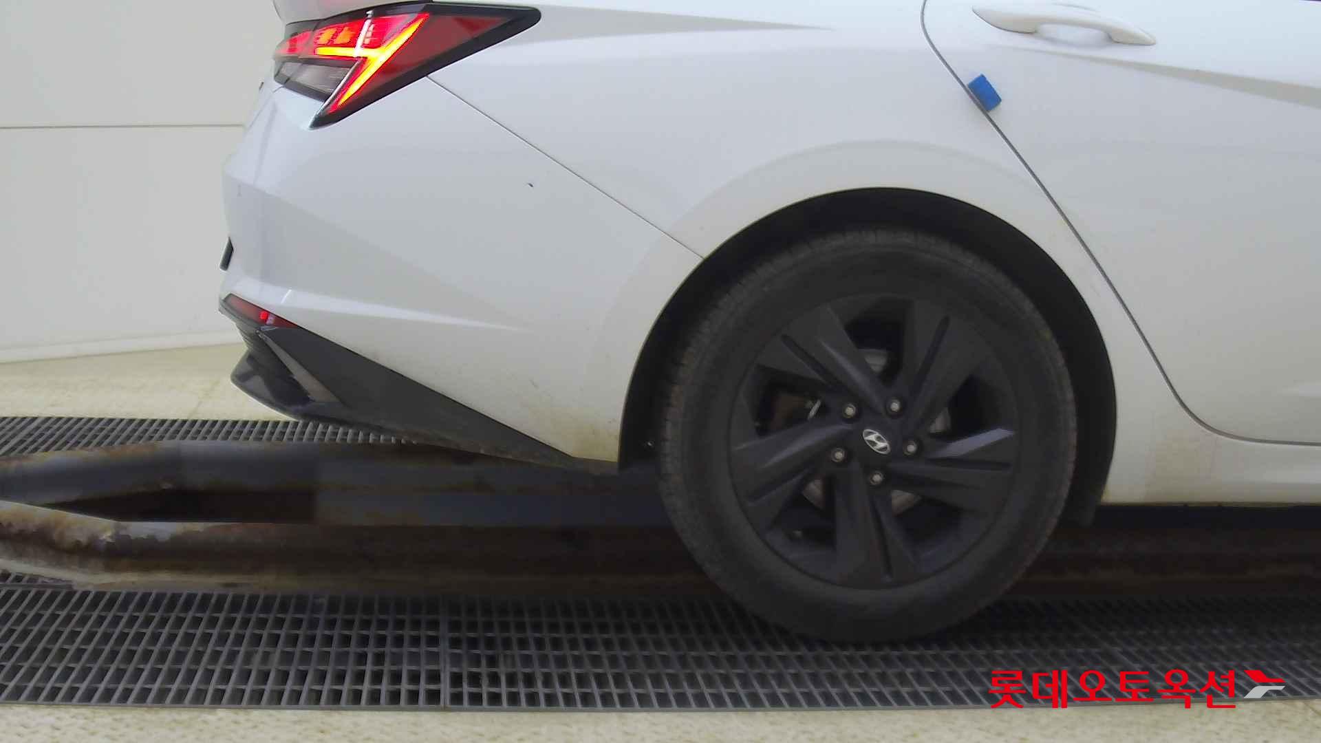 Hyundai Avante Hybrid id 2698332 из Кореи 24