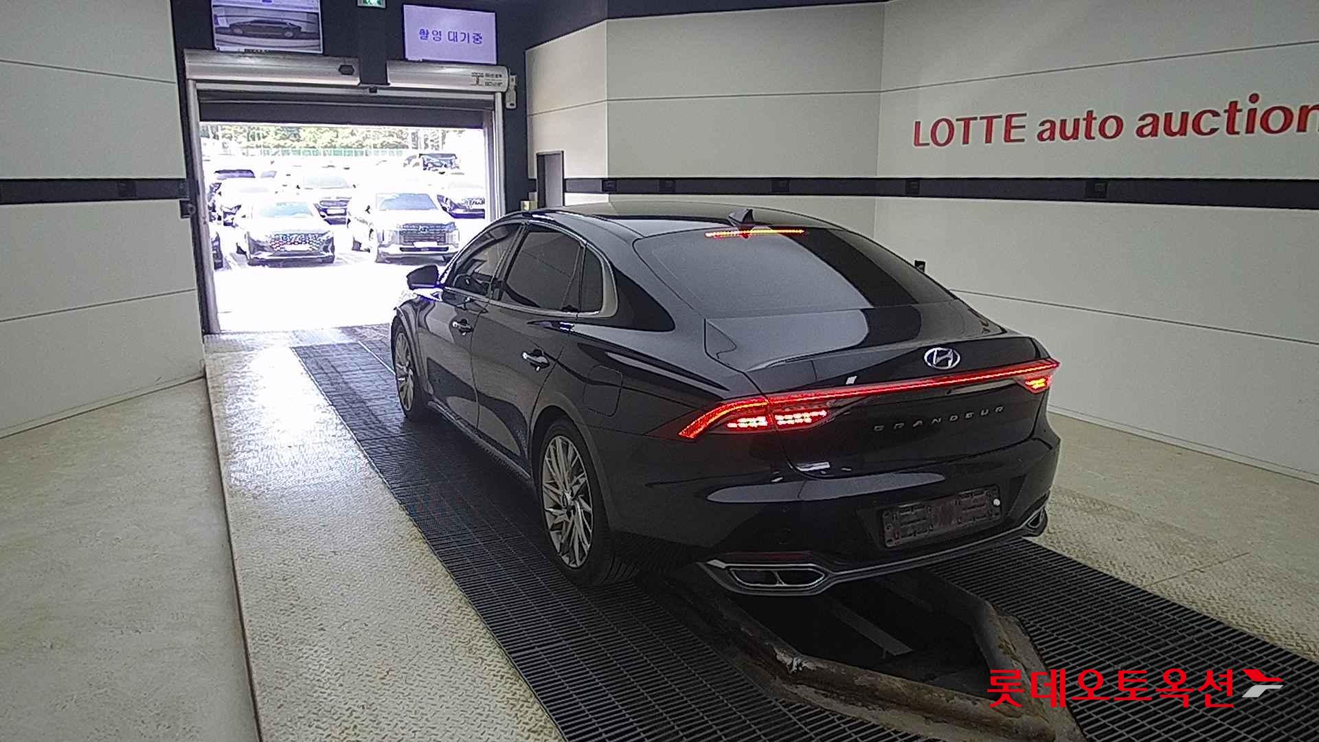 Hyundai Grandeur id 2698340 из Кореи 9