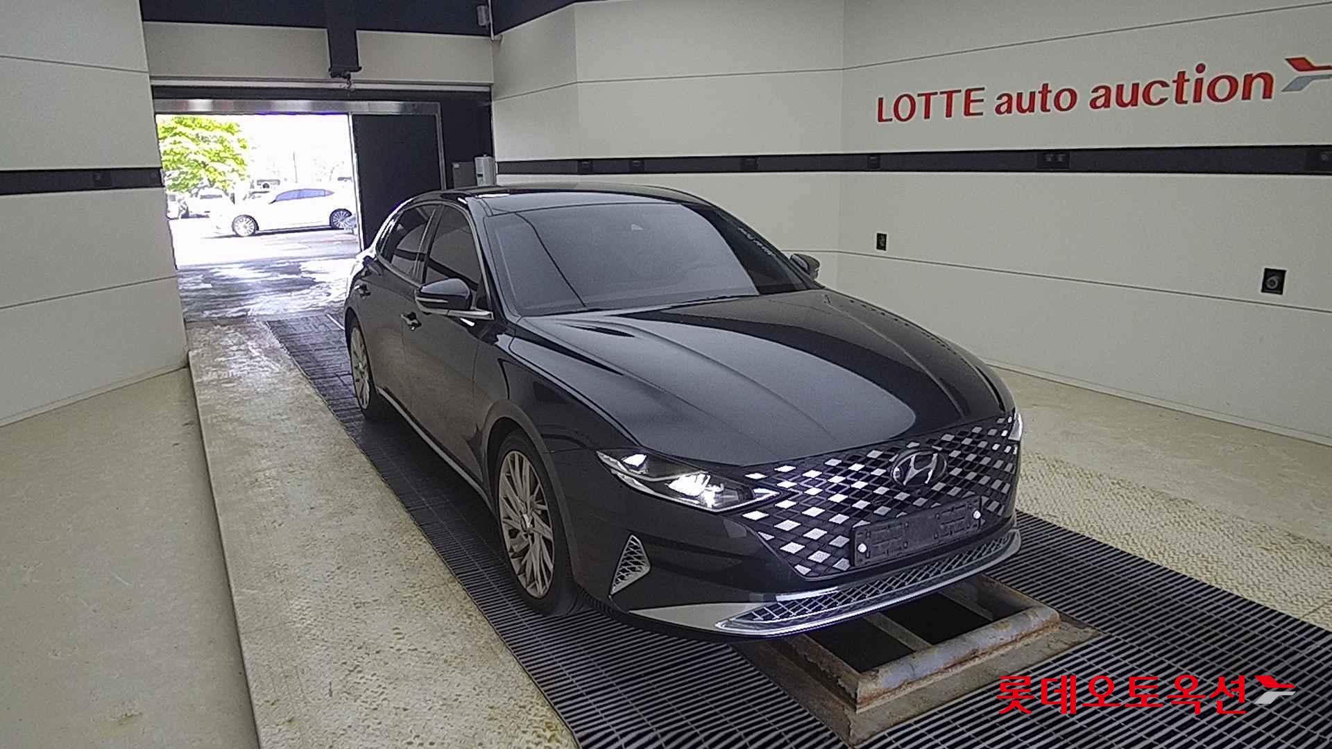 Hyundai Grandeur id 2698340 из Кореи 15