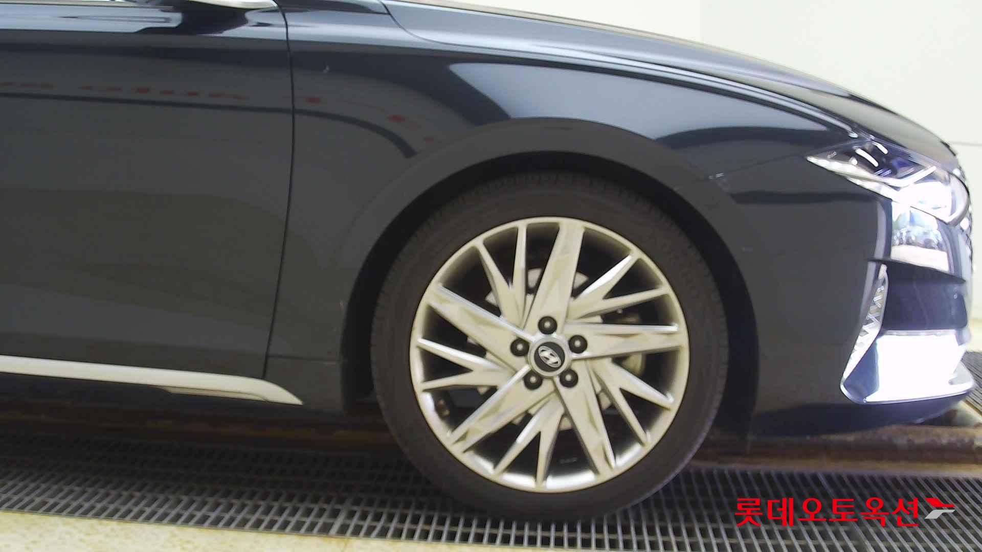 Hyundai Grandeur id 2698340 из Кореи 23