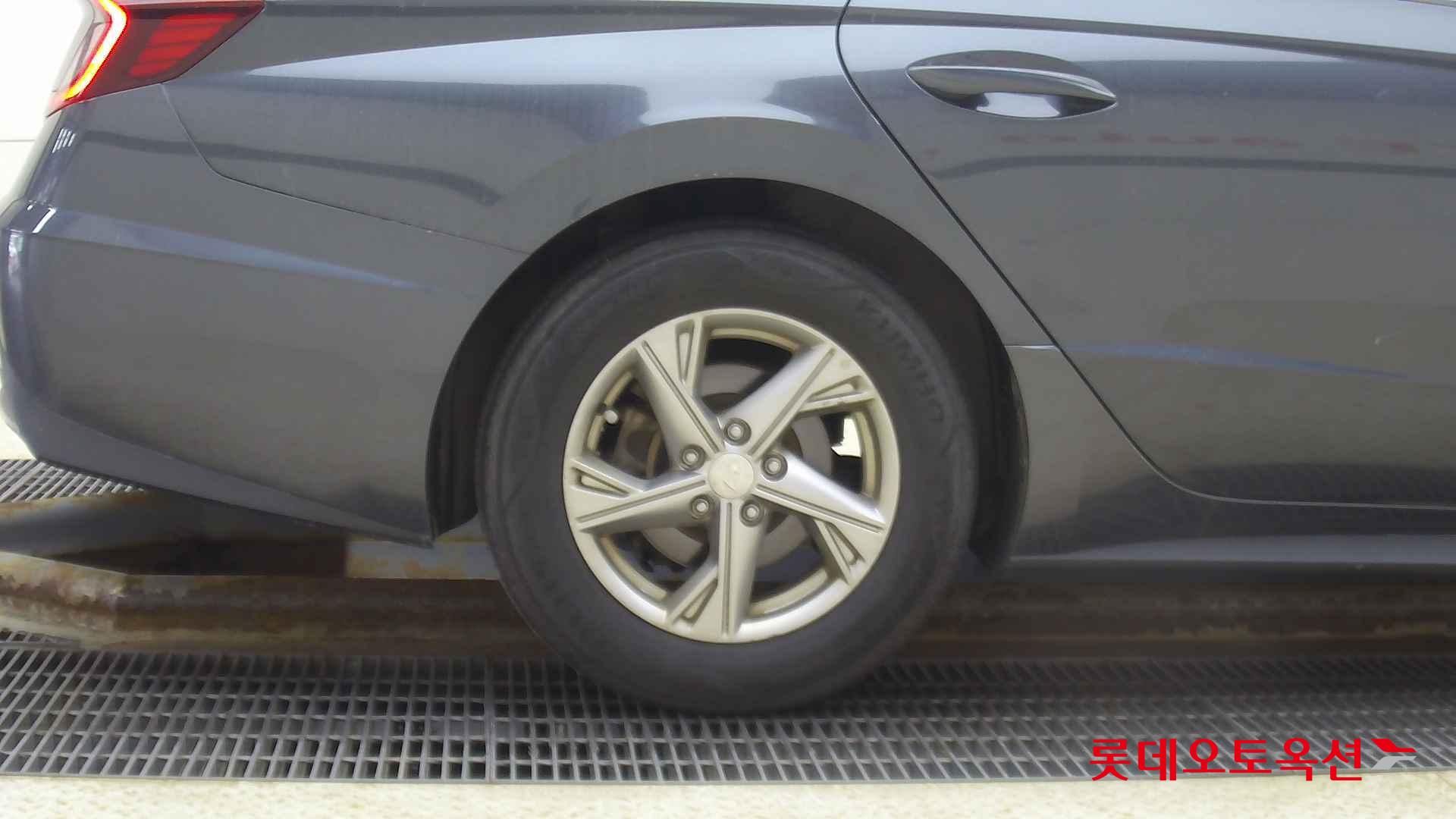 Hyundai Sonata id 2704080 из Кореи 24