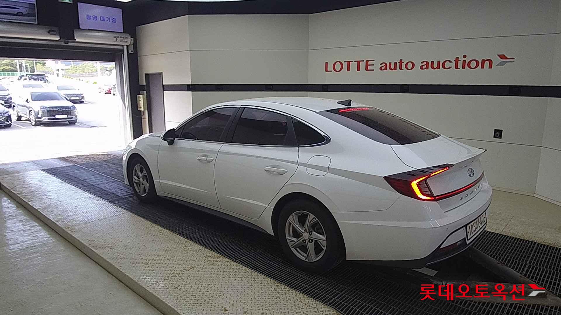 Hyundai Sonata id 2698356 из Кореи 10