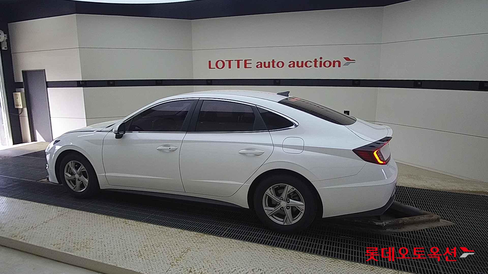 Hyundai Sonata id 2698356 из Кореи 11