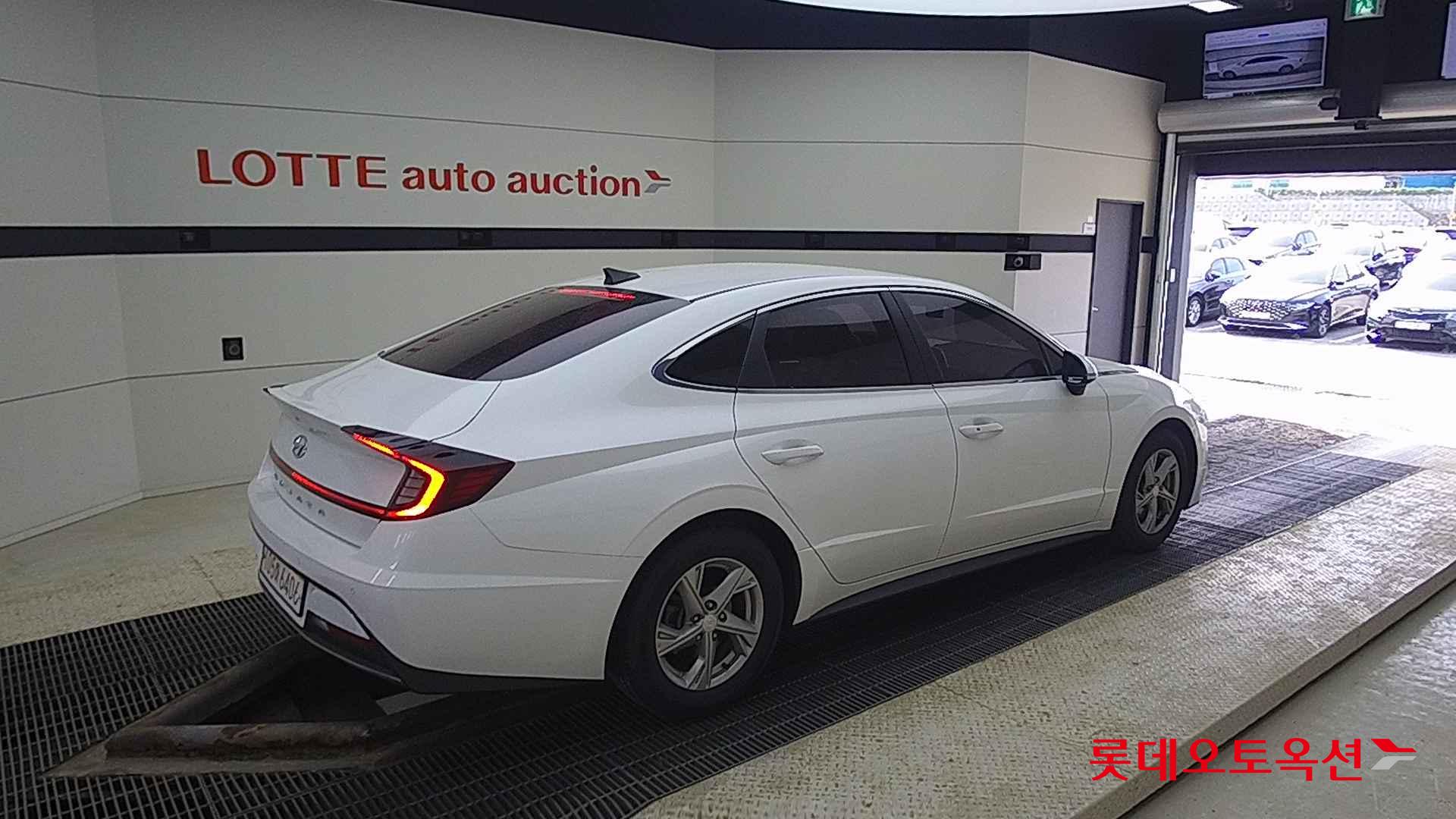 Hyundai Sonata id 2698356 из Кореи 19