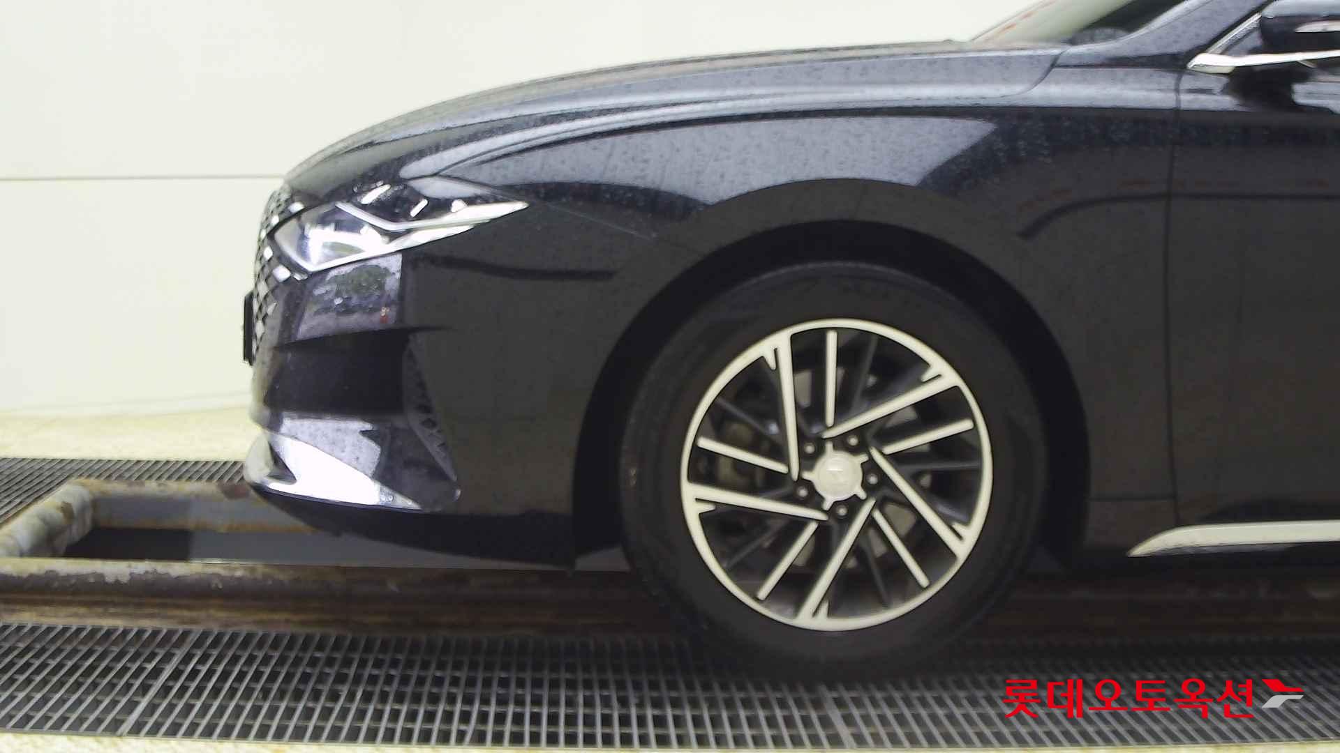 Hyundai Grandeur id 2708615 из Кореи 21