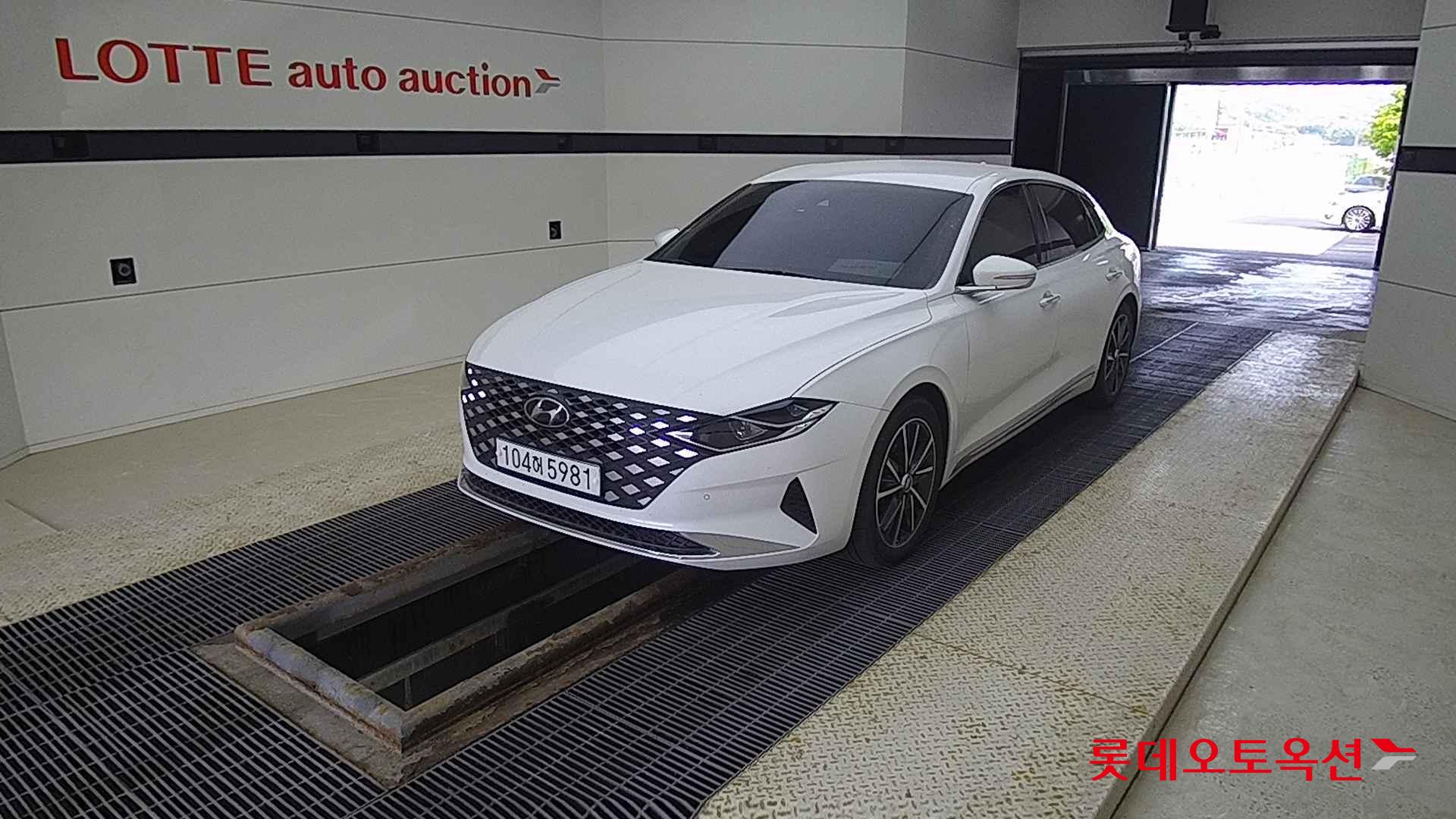 Hyundai Grandeur id 2698367 из Кореи 14