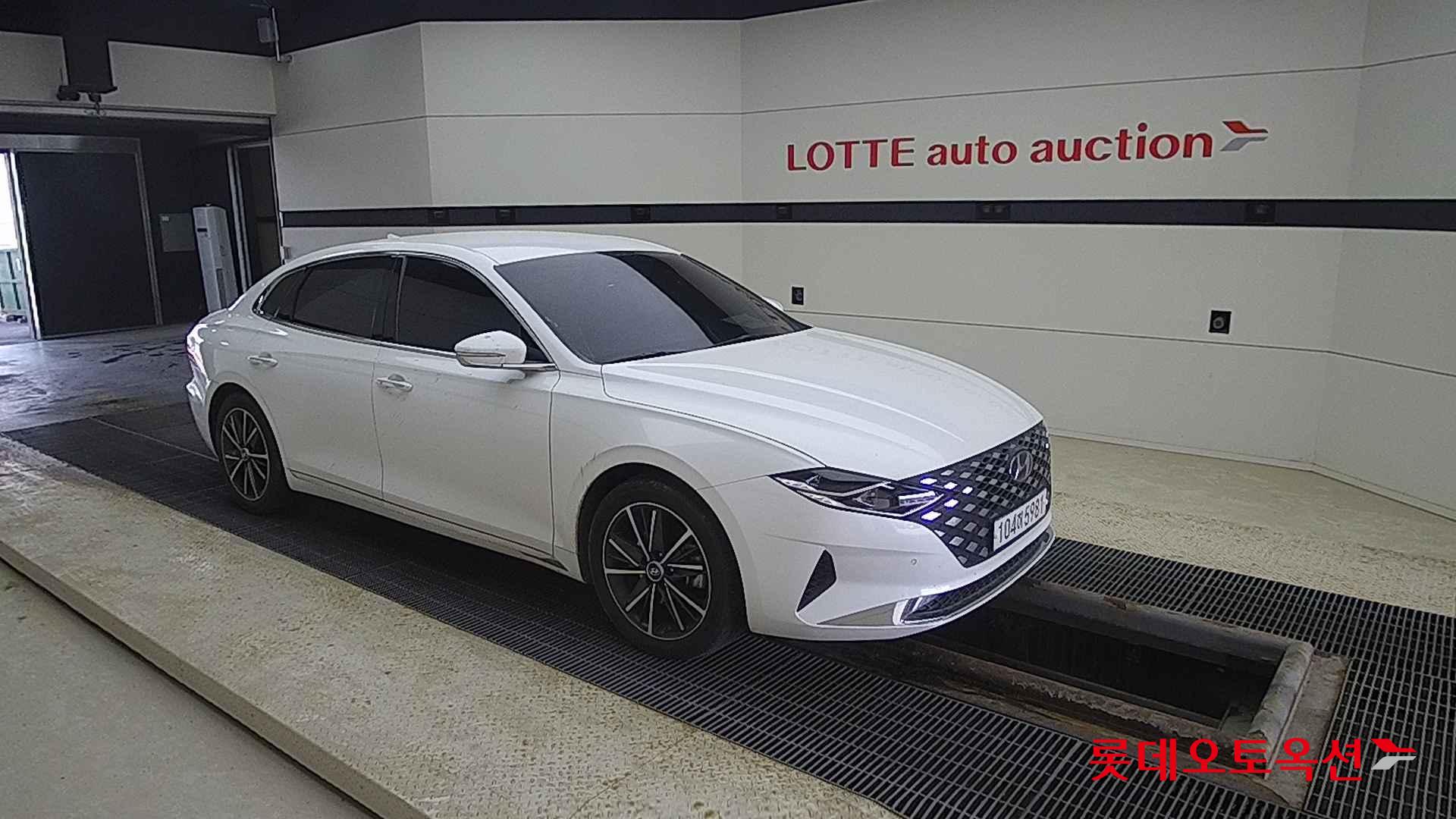 Hyundai Grandeur id 2698367 из Кореи 16