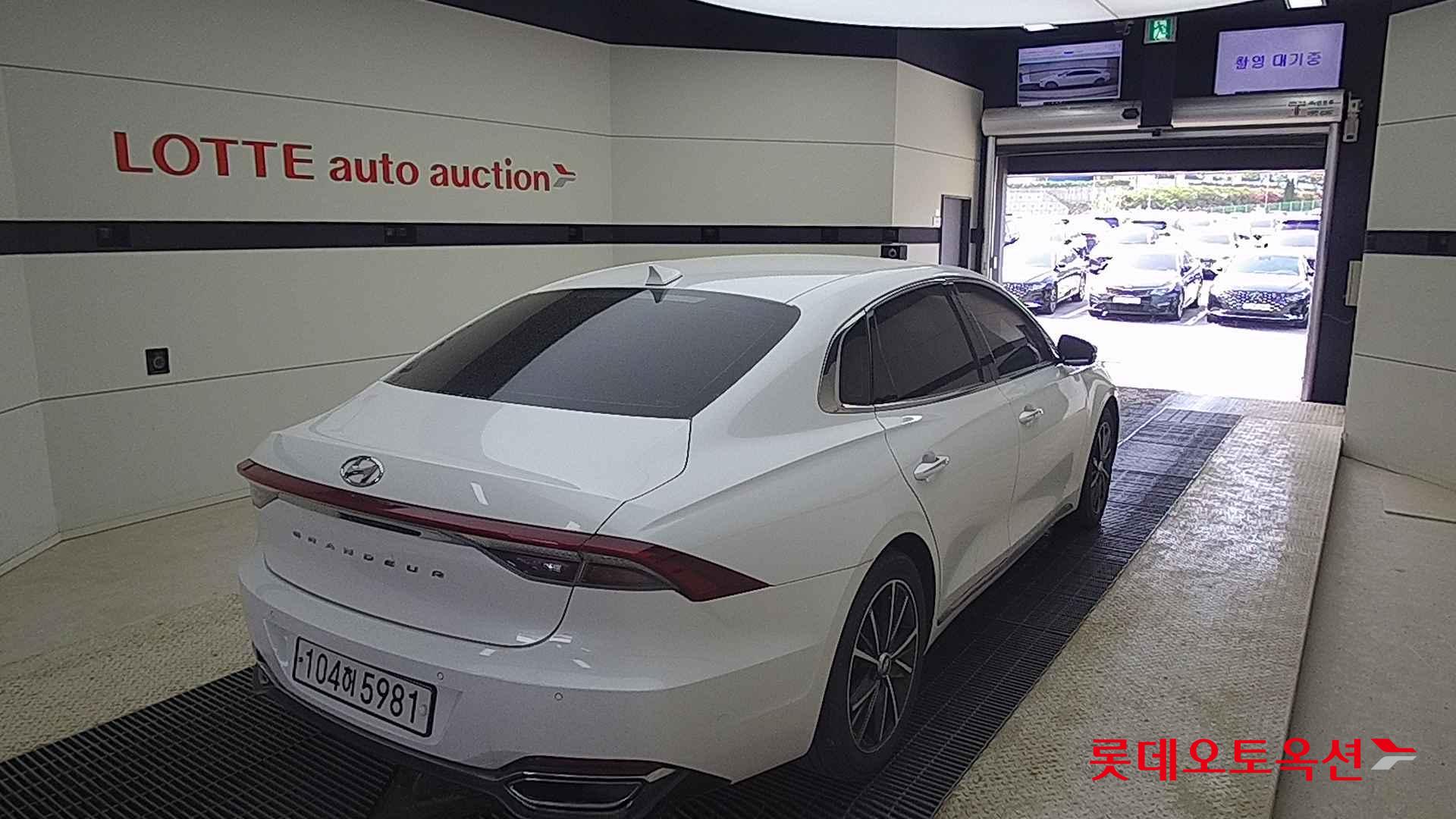 Hyundai Grandeur id 2698367 из Кореи 20