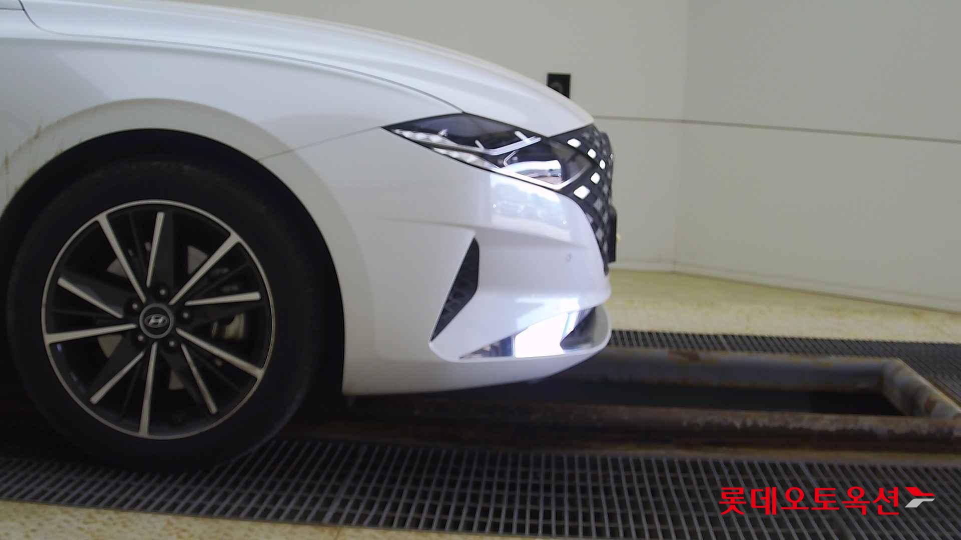 Hyundai Grandeur id 2698367 из Кореи 23