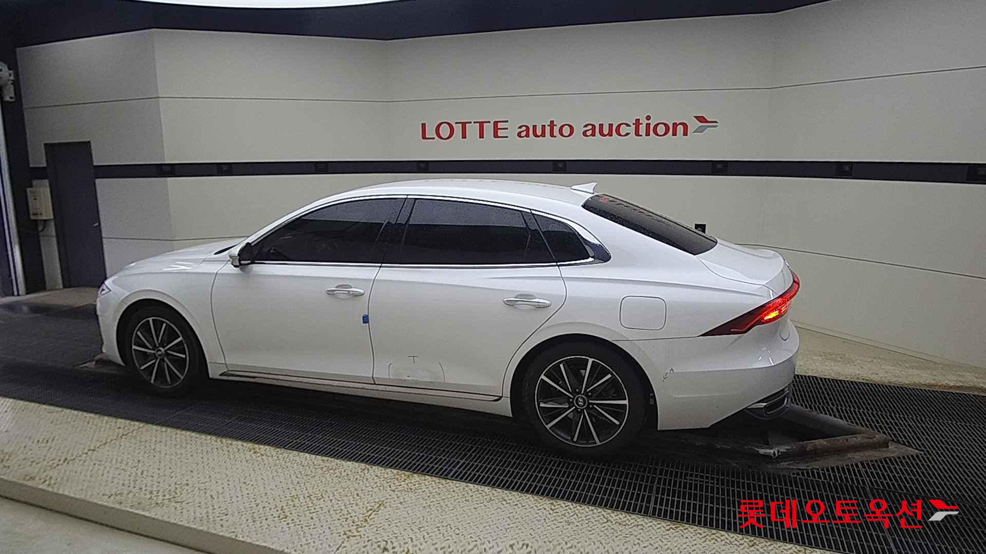 Hyundai Grandeur id 2708591 из Кореи 11