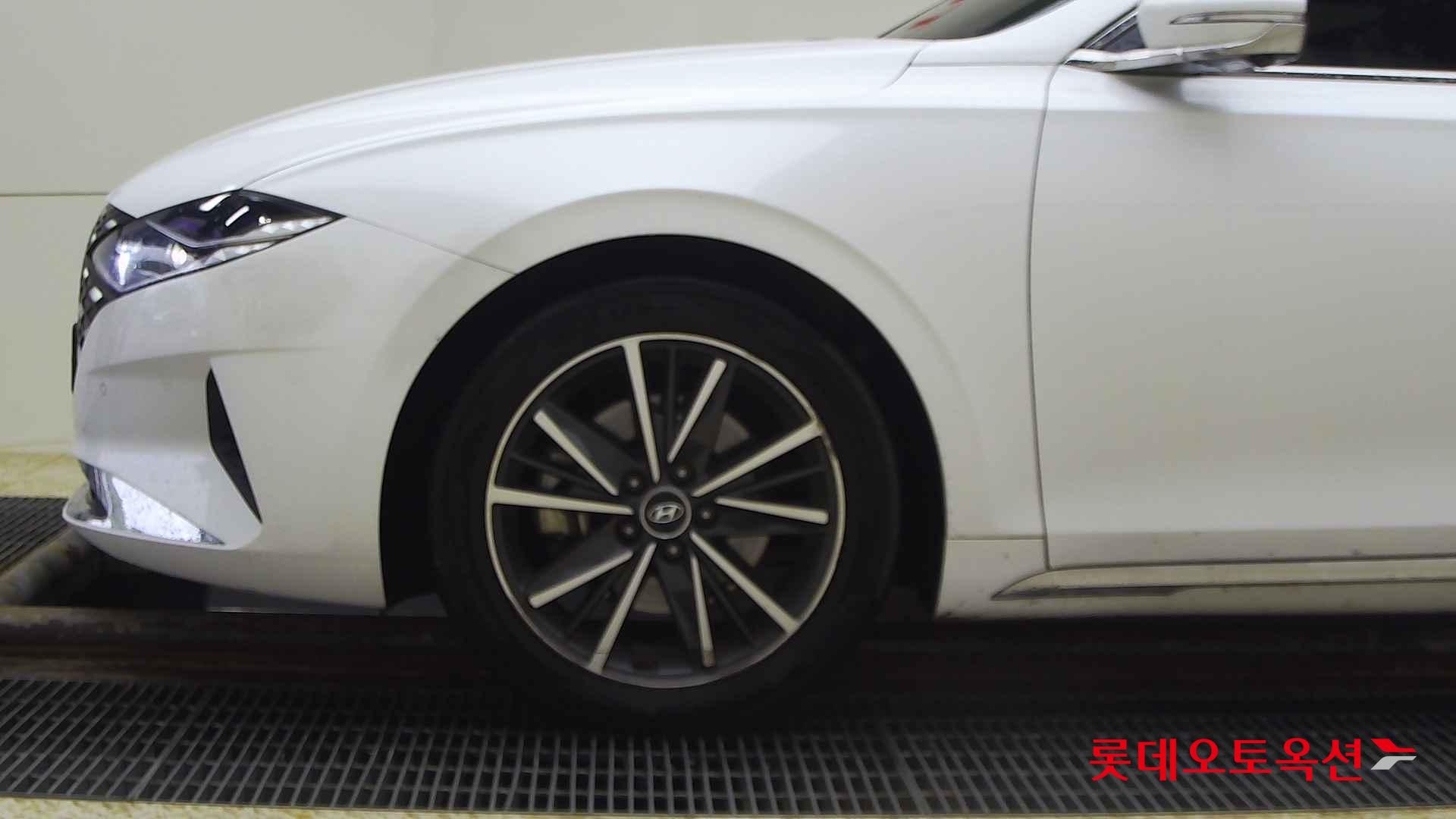 Hyundai Grandeur id 2708591 из Кореи 21