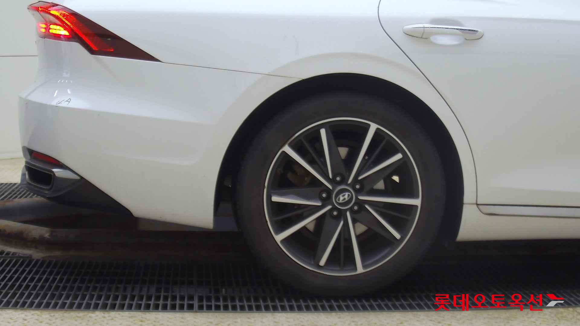 Hyundai Grandeur id 2708591 из Кореи 24