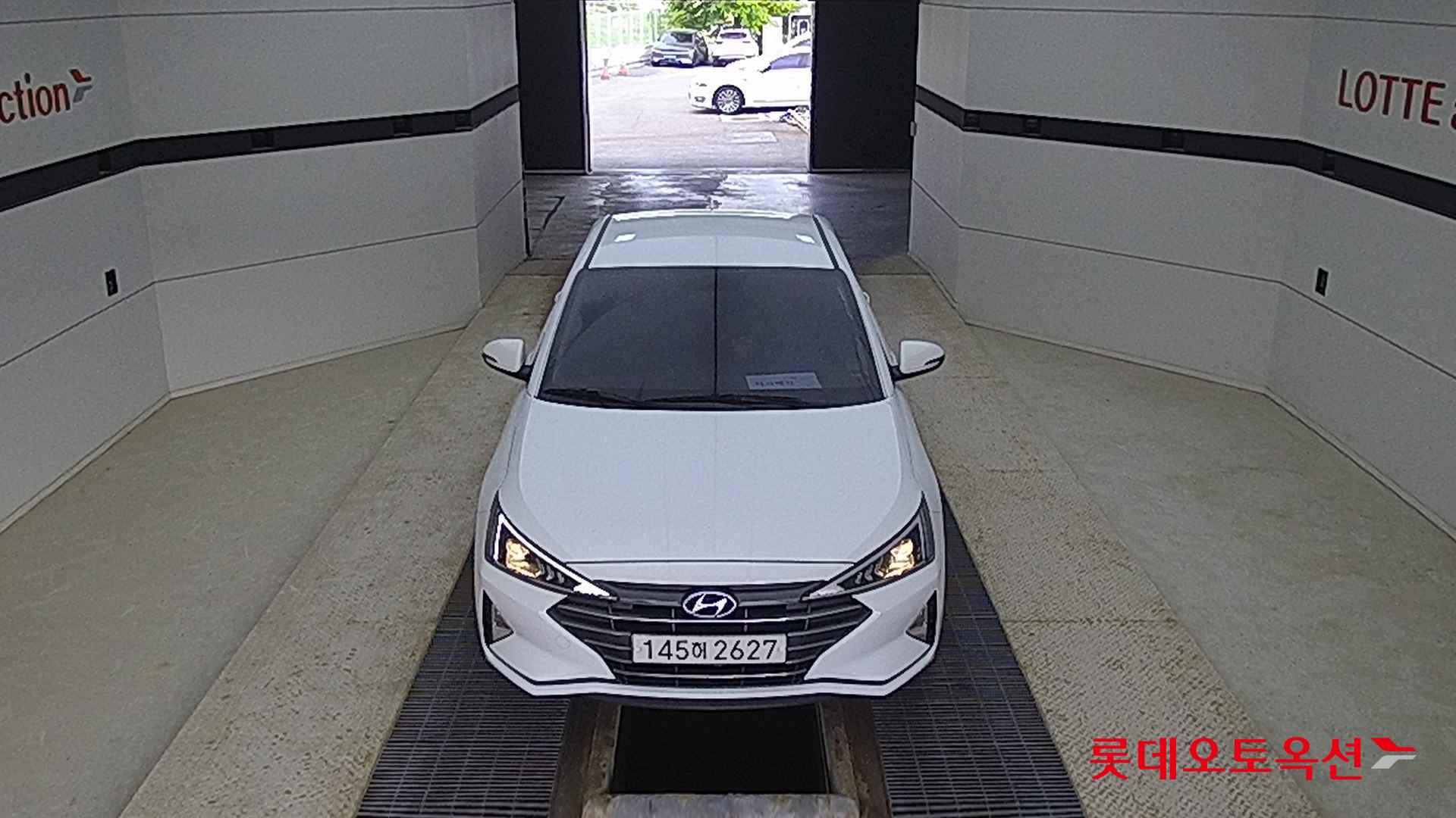 Hyundai Avante id 2721010 из Кореи 8