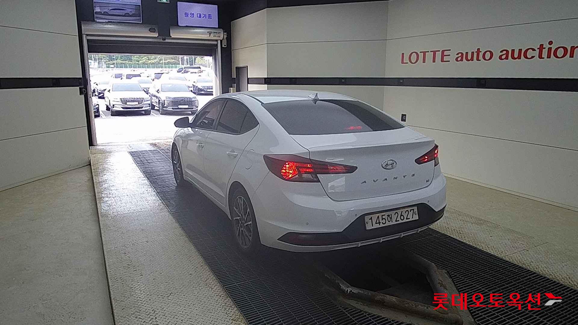 Hyundai Avante id 2721010 из Кореи 9