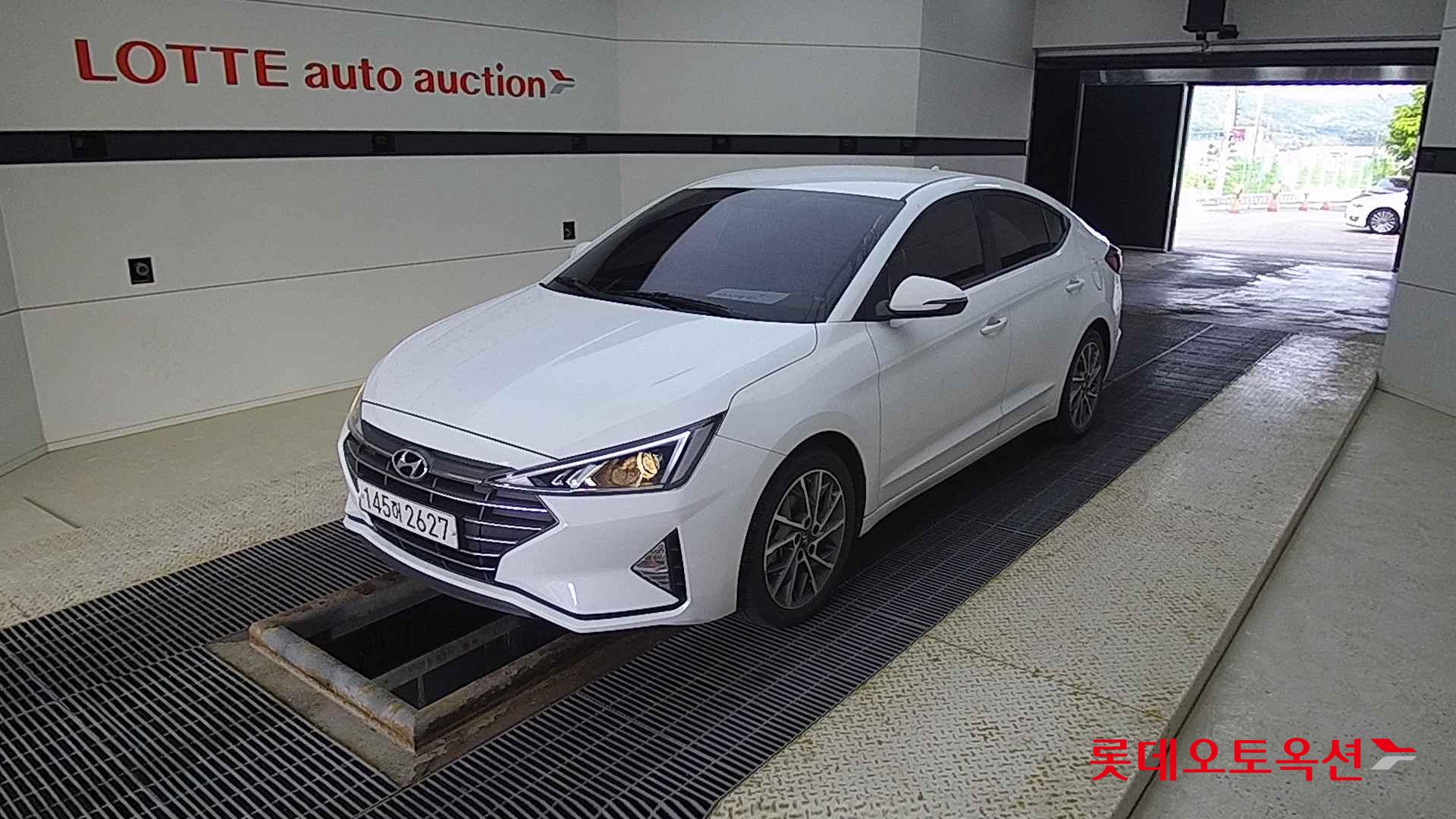 Hyundai Avante id 2721010 из Кореи 14