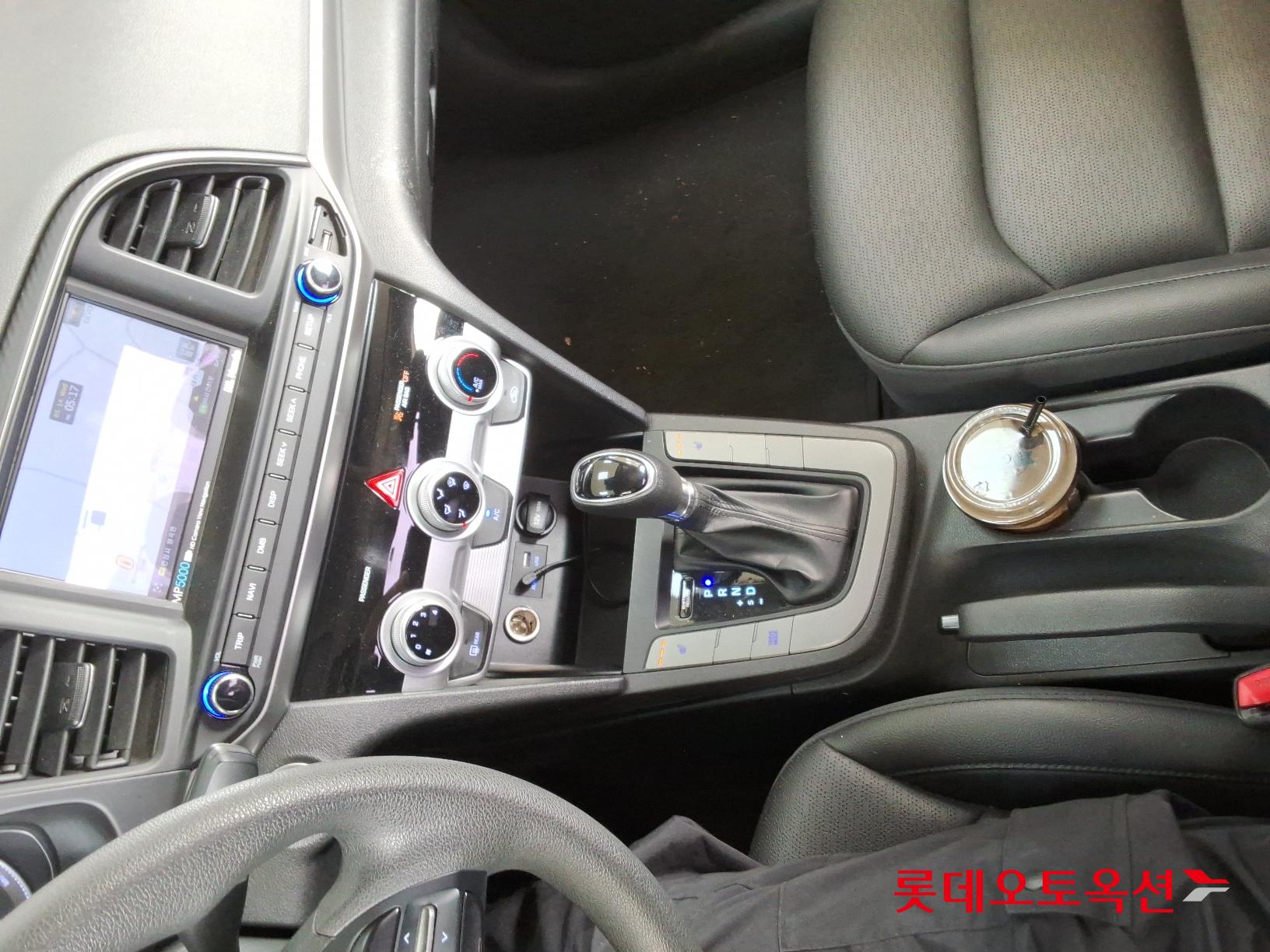 Hyundai Avante id 2721010 из Кореи 32