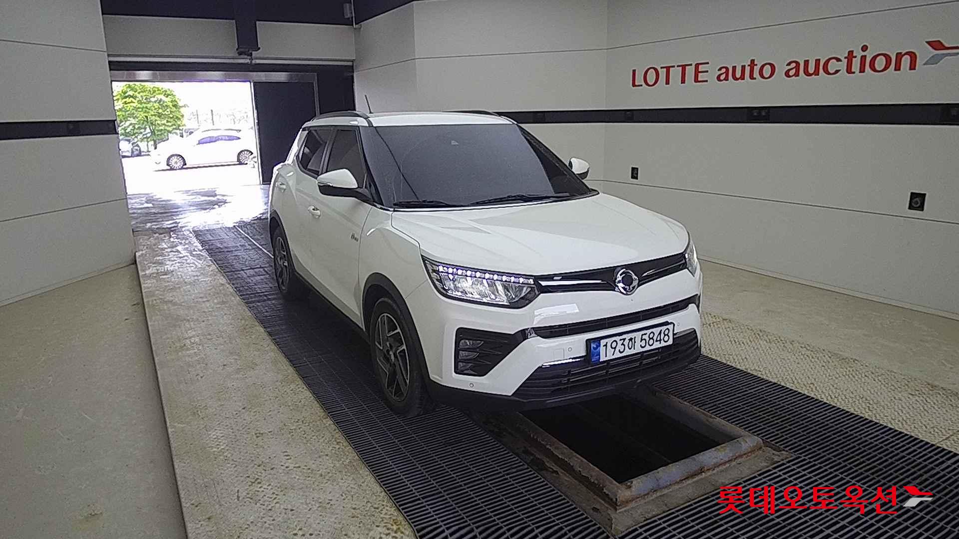 SsangYong Tivoli id 2704096 из Кореи 15