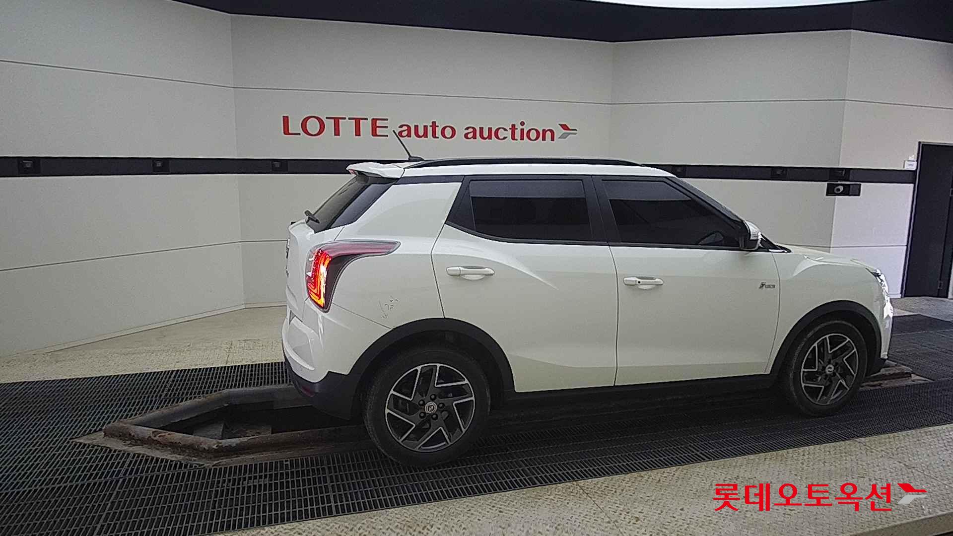 SsangYong Tivoli id 2704096 из Кореи 18