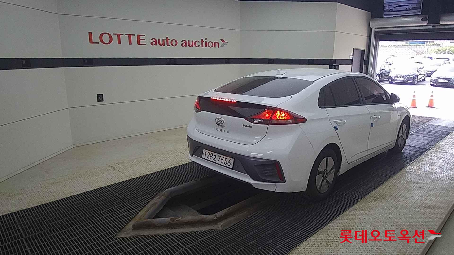 هيونداي - أيونيك (2020)