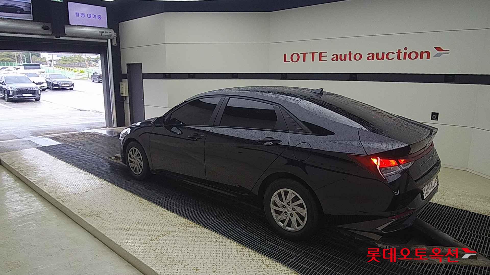 Hyundai Avante id 2708629 из Кореи 10