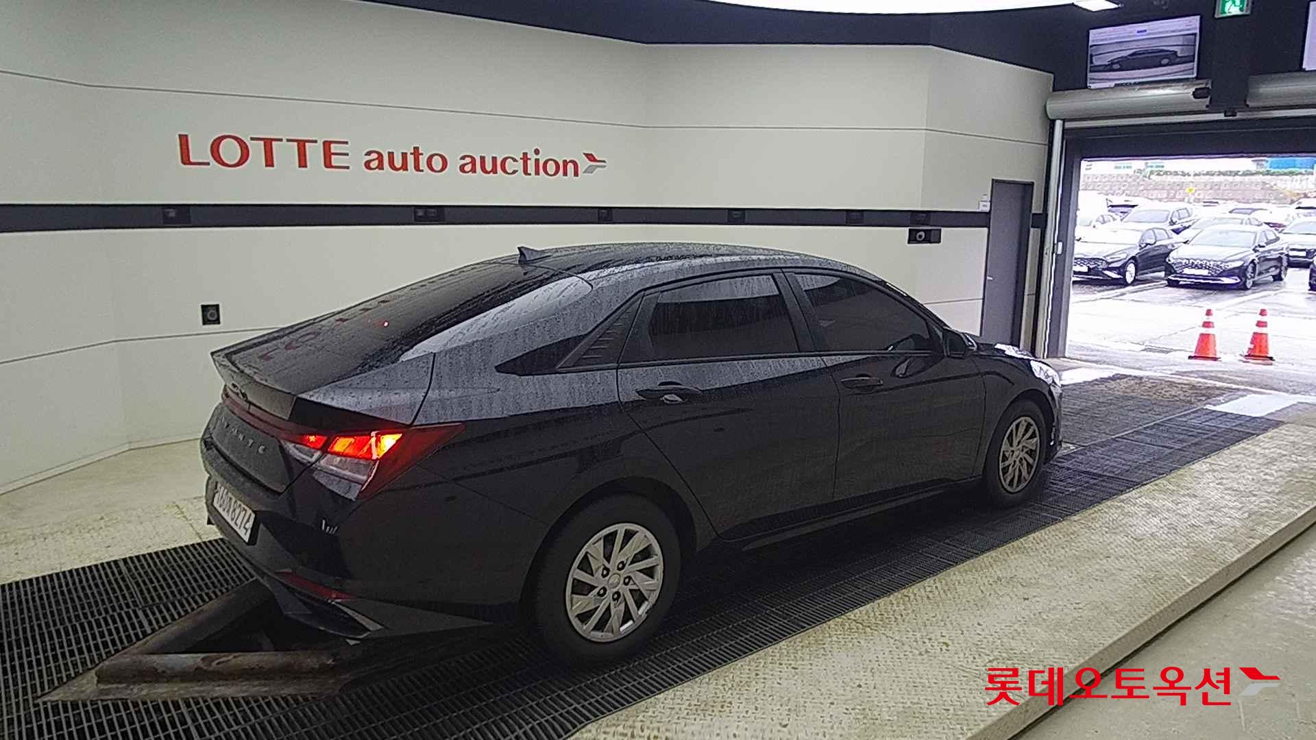 Hyundai Avante id 2708629 из Кореи 19