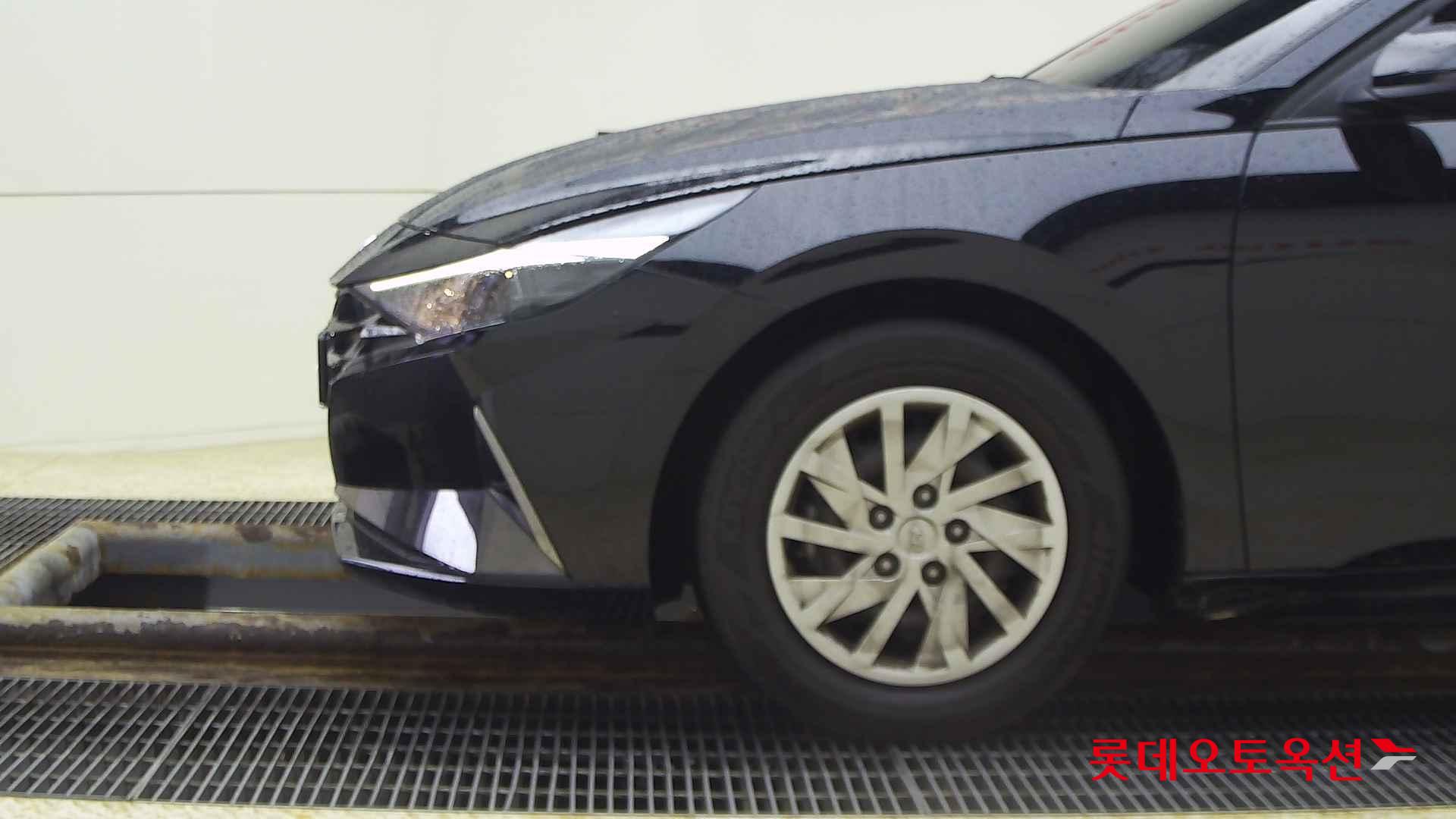 Hyundai Avante id 2708629 из Кореи 21