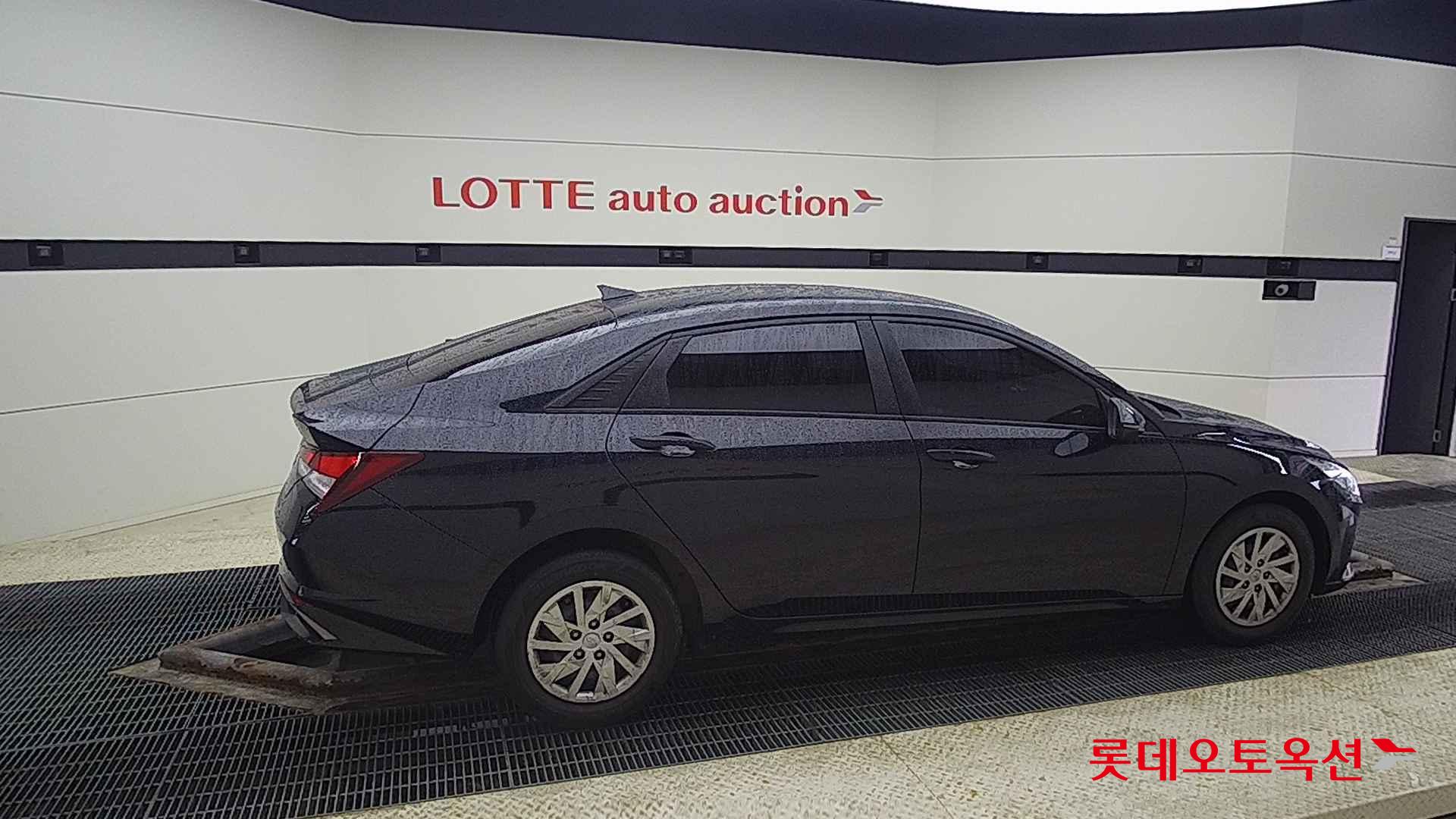 Hyundai Avante id 2708619 из Кореи 18