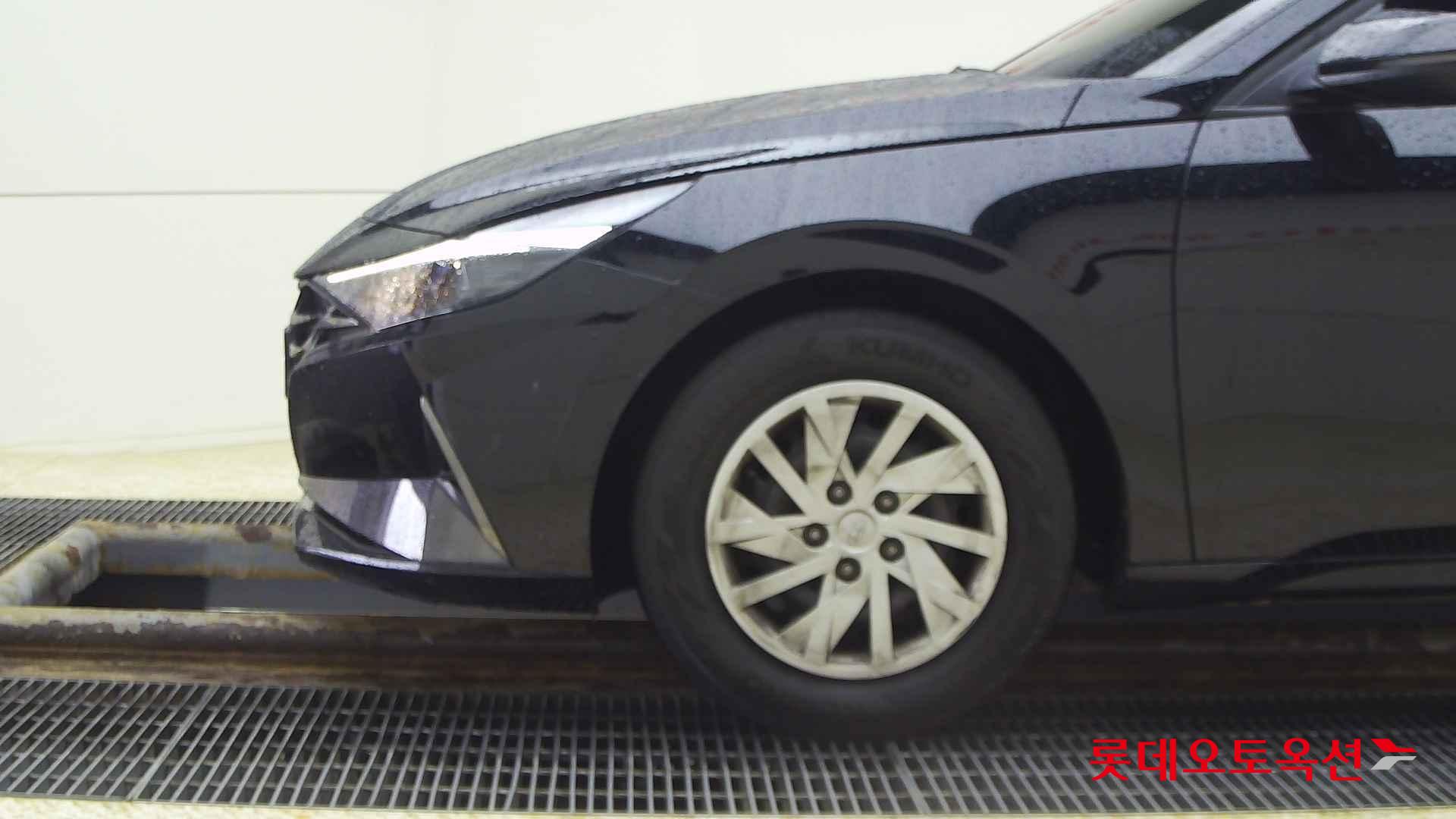 Hyundai Avante id 2708619 из Кореи 21